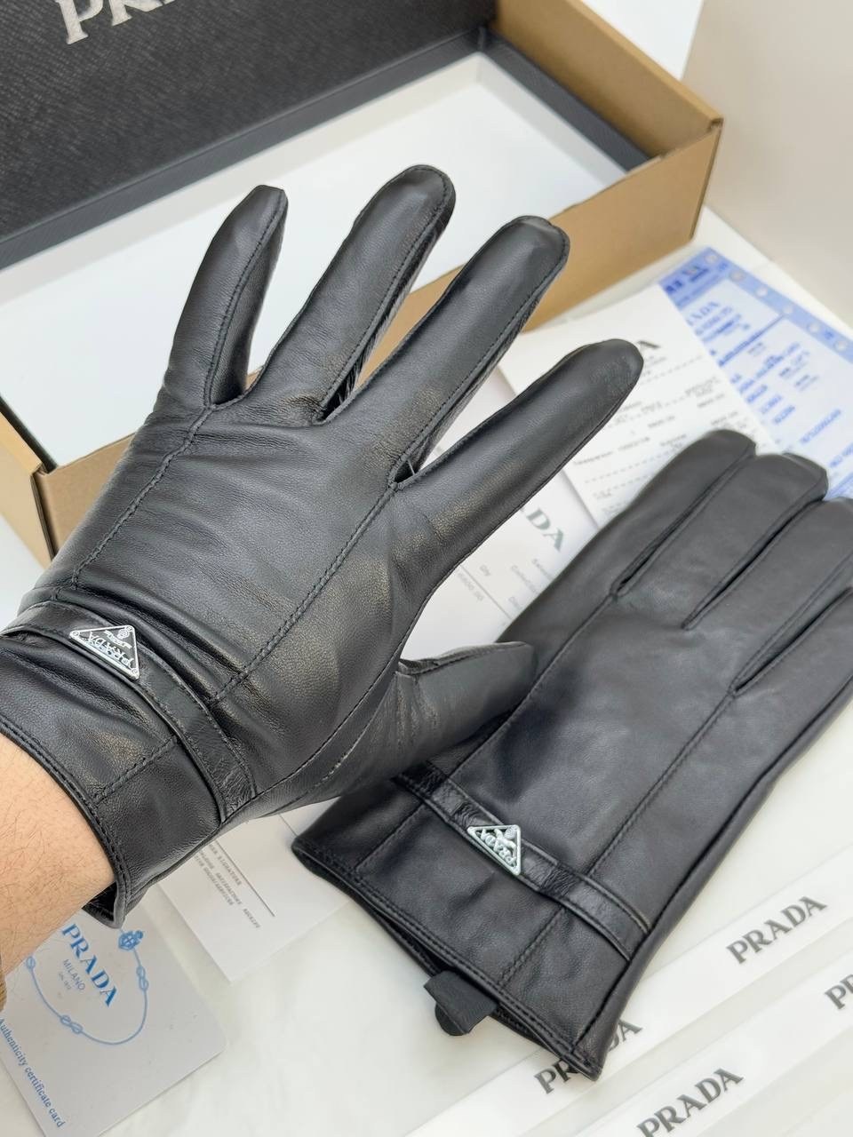 кожаные перчатки bottega veneta,кожаные перчатки intrecciato bottega veneta коричневый,перчатки bottega veneta мужские,перчатки боттега венета,перчатки bottega veneta