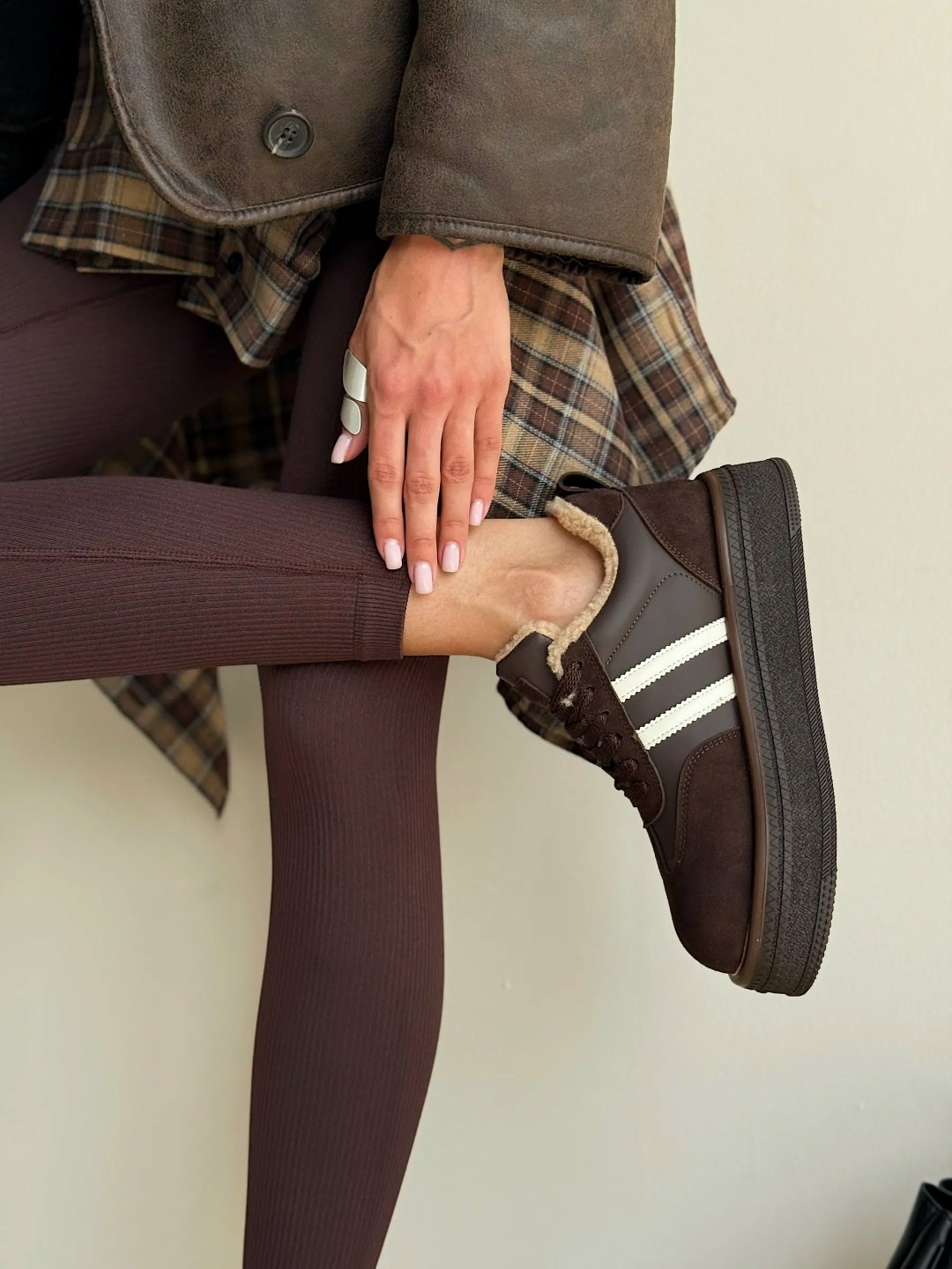 кеды замшевые кожаные самба кроссовки trendwalk 326913673,,кроссовки женскиe,кеды замшевые кожаные самба кроссовки trendwalk цвет шоколадный коричневый,замшевые кроссовки