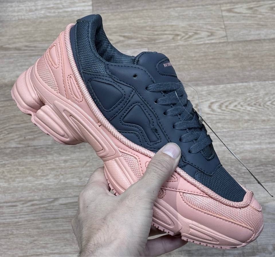 кроссовки adidas ozweego 2 x raf simons цвет черный,adidas ozweego 2 x raf simons,кроссовки adidas raf simons ozweego 3 black,adidas x raf simons ozweego 2 black,adidas ozweego 2 raf simons черные