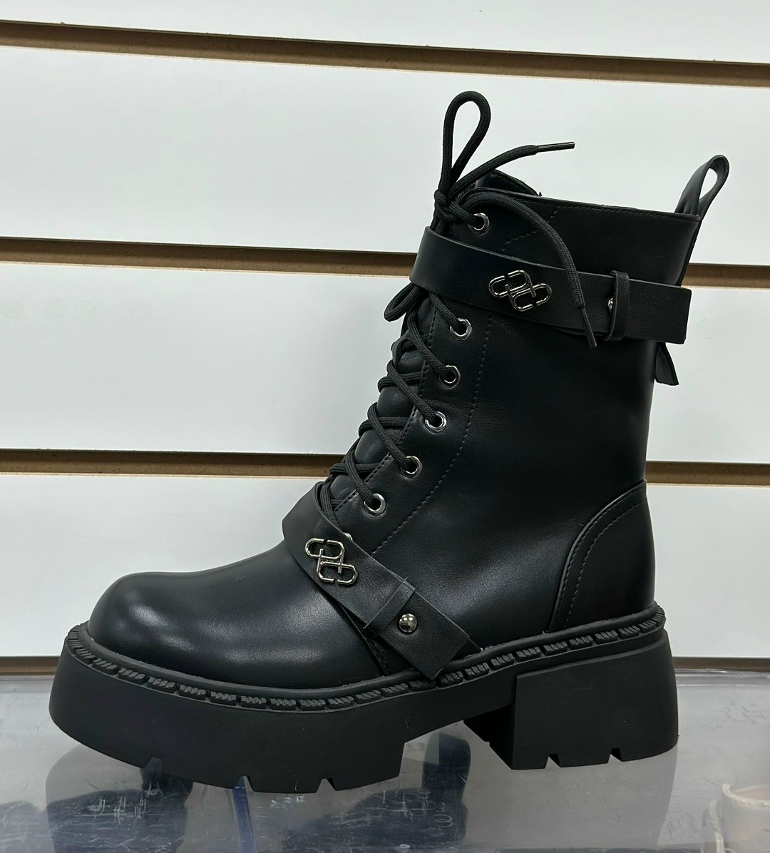 ,ботинки женские,ботинка женские зимние,ботинка,женская