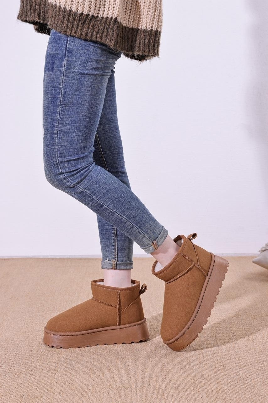 женские угги ugg classic mini platform grey,ugg ultra mini platform,угги женские ugg ultra mini lo platform grey,угги зимние на платформе замшевые amalino,угги женские