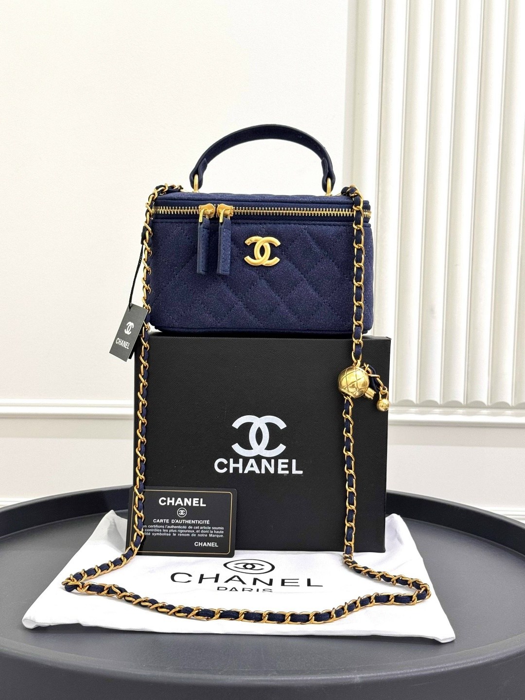 сумка chanel,женская сумка chanel,сумки chanel vanity из натуральной кожи,chanel сумка на плечо,сумка шанель