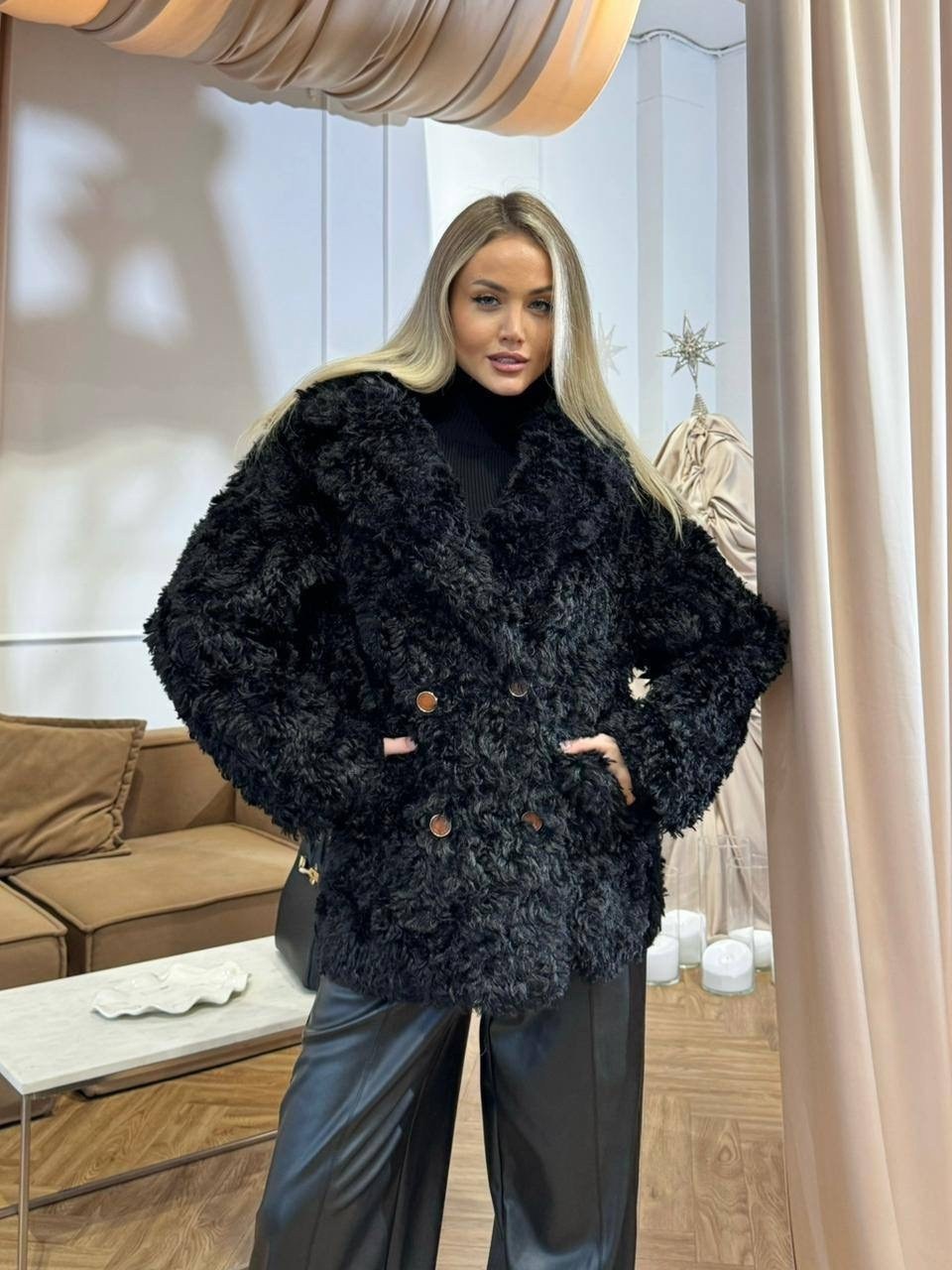 дубленка женская,дубленка черная,женская дубленка из натурального меха,дубленка из натурального меха,полупальто оверсайз
