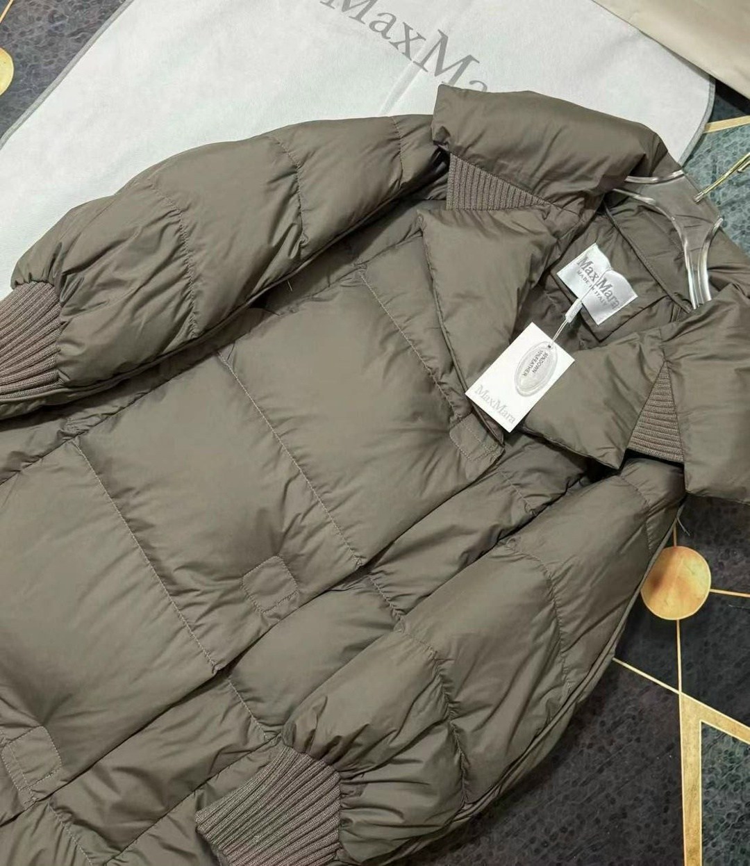 пальто пуховик,женские пуховики,женский пуховик длинный,длинная куртка,длинный пуховик