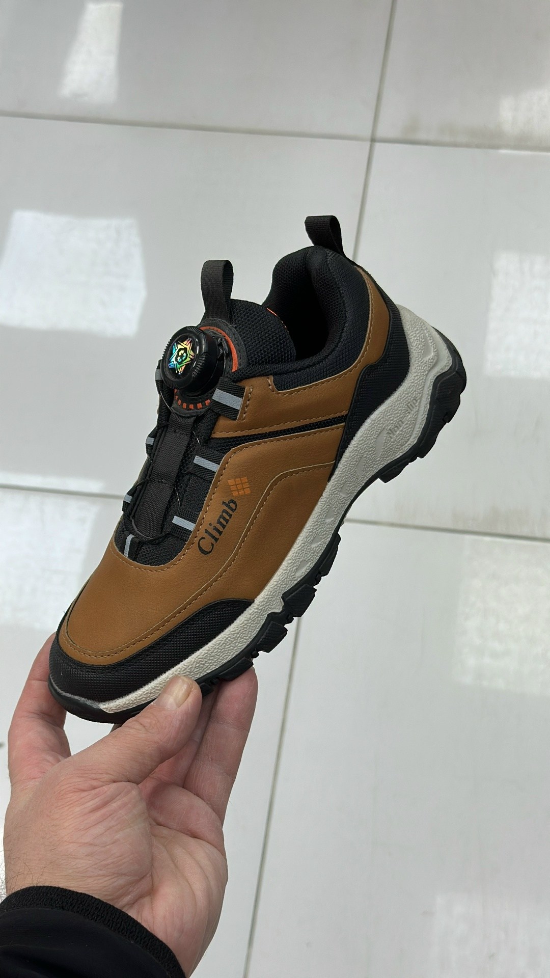 ,кроссовки adidas,кроссовки закрытые,мужские кроссовки,кроссовка