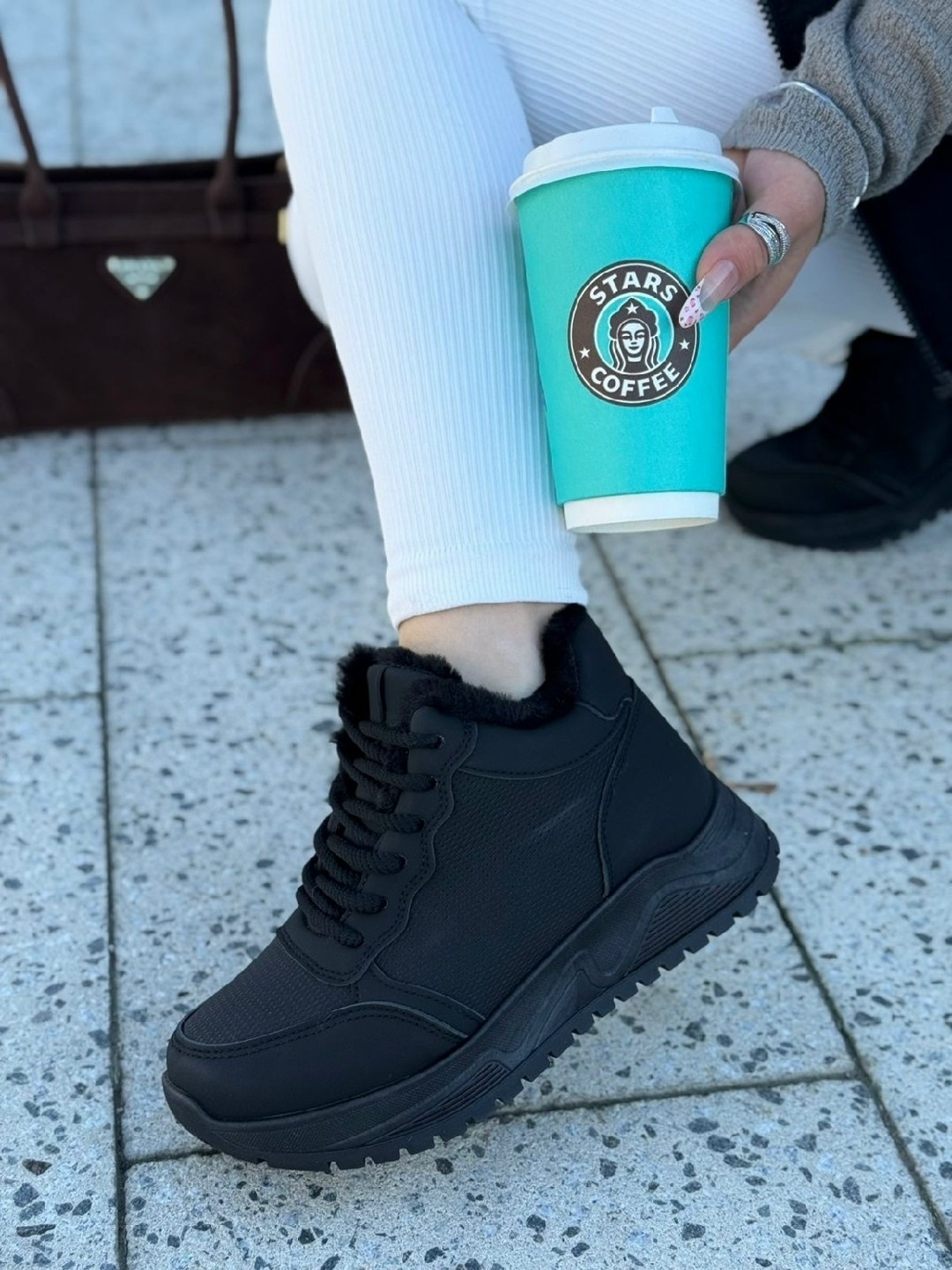 женские зимние кроссовки,кроссовки зимние женские с мехом,кроссовки женские,кроссовки зимние,зимние ботинки женская спортивная