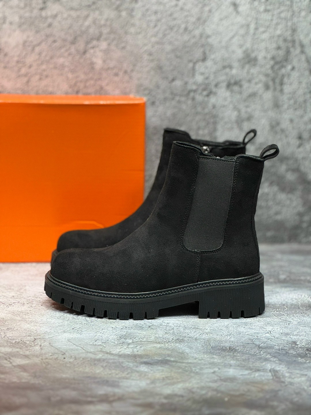 ,ботинки женские,ботинки челси баленсиага,ботинки демисезонные из натуральной замши tunuba,женская