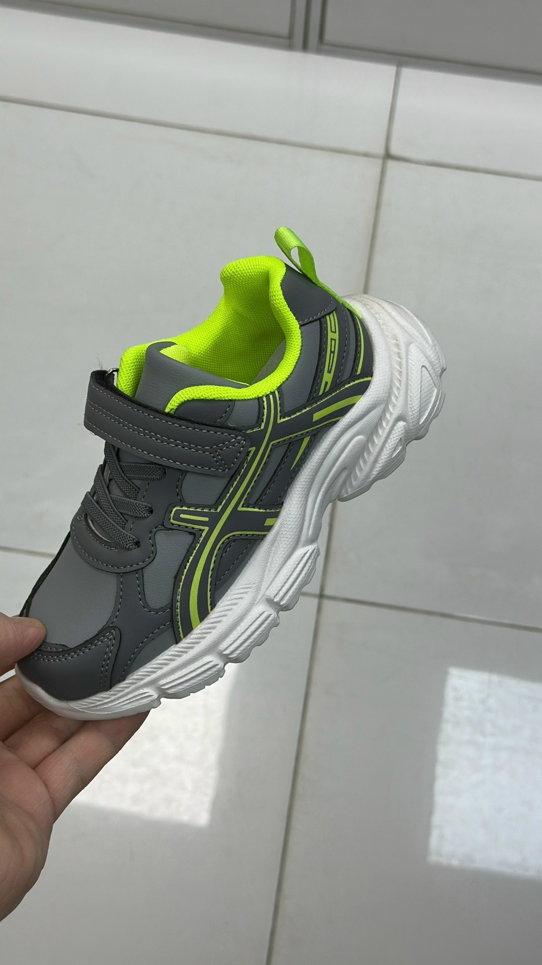 детские кроссовки,кроссовка детская,,кроссовки подростковые,повседневные кроссовки