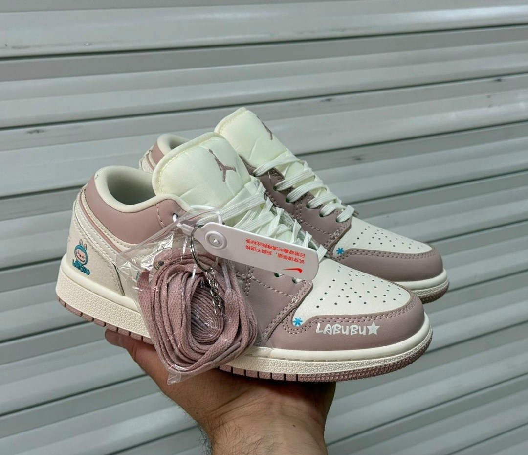 nike air jordan 1 low travis scott reverse mocha,nike air jordan 1 low travis scott,air jordan 1 low travis scott,кроссовки air jordan 1 low travis scott,кроссовки nike air jordan 1 low x travis scott