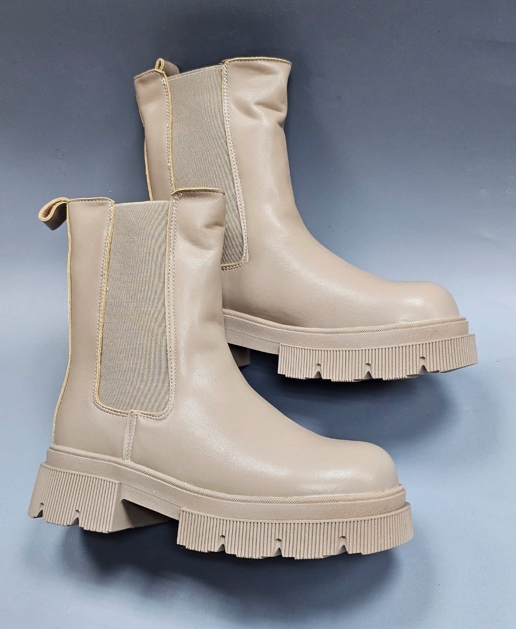 ,бежевые женские ботинки челси,бежевые ботинки,ботинки женские,ботинки женские челси