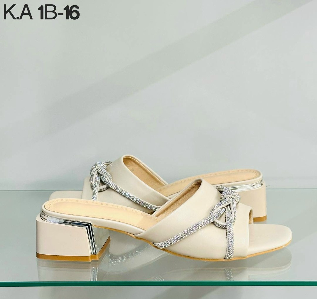 ,женские тапки,женская ,босоножки с кристаллами,женские шлепанцы