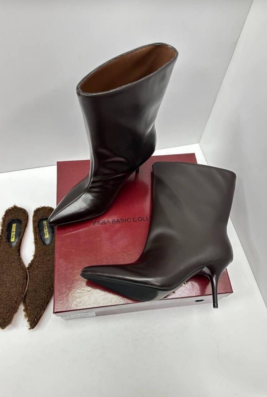 ,сапоги до колена на высоком каблуке с острым носком,модные сапоги,женские сапоги,женские ботильоны