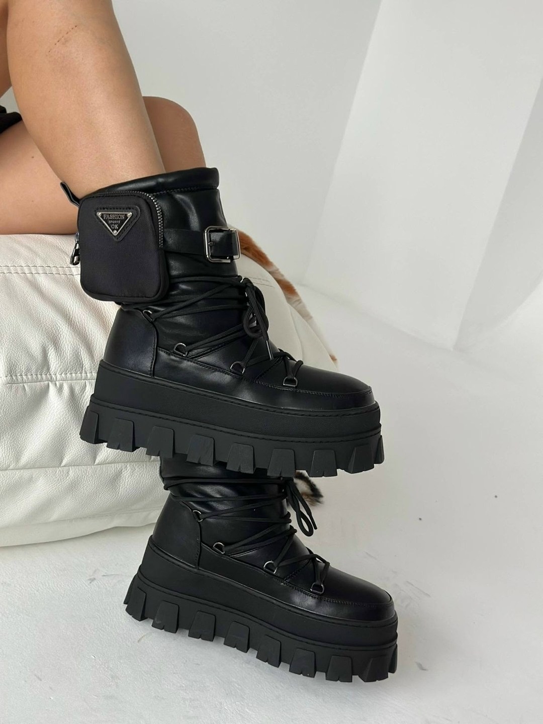 дутики prada,,дутики женские prada,дутики прада женские,prada луноходы