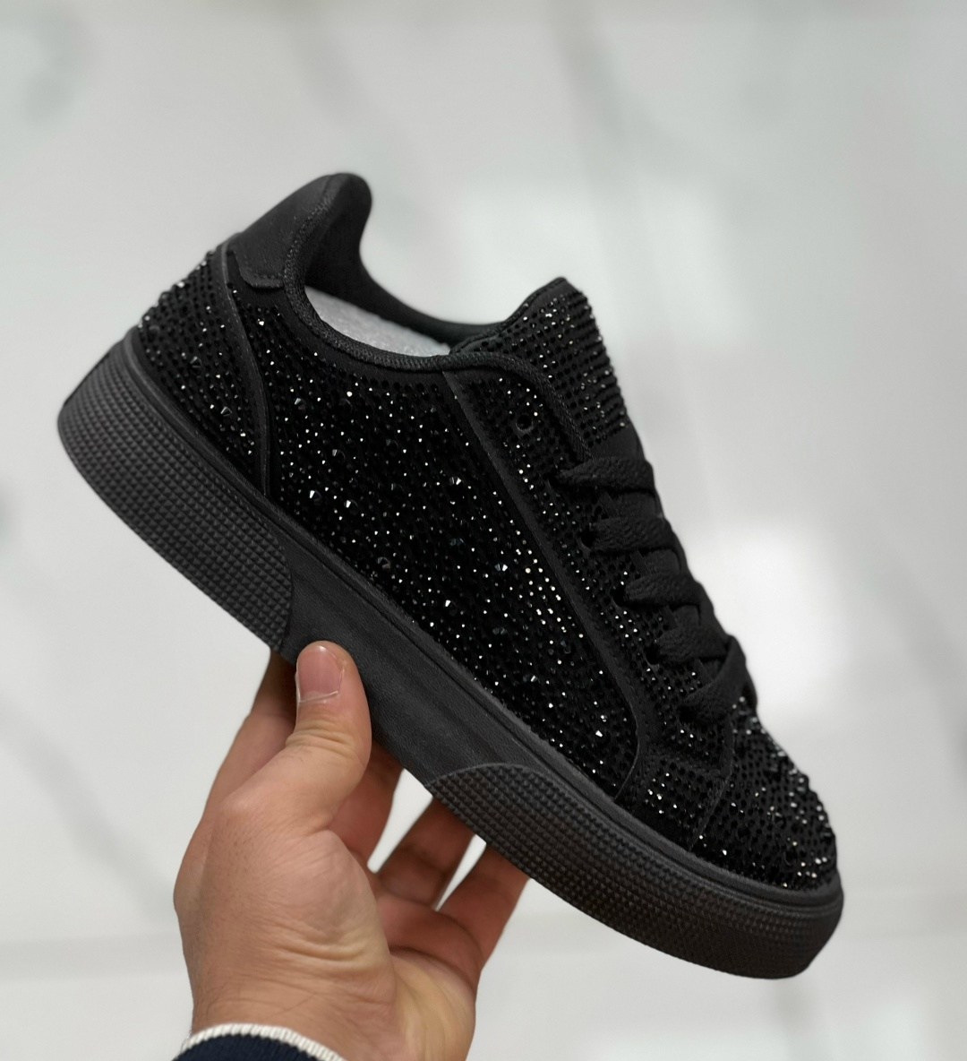 ,кроссовки со стразами женские,кроссовки со стразами,кроссовки женские,кеды со стразами