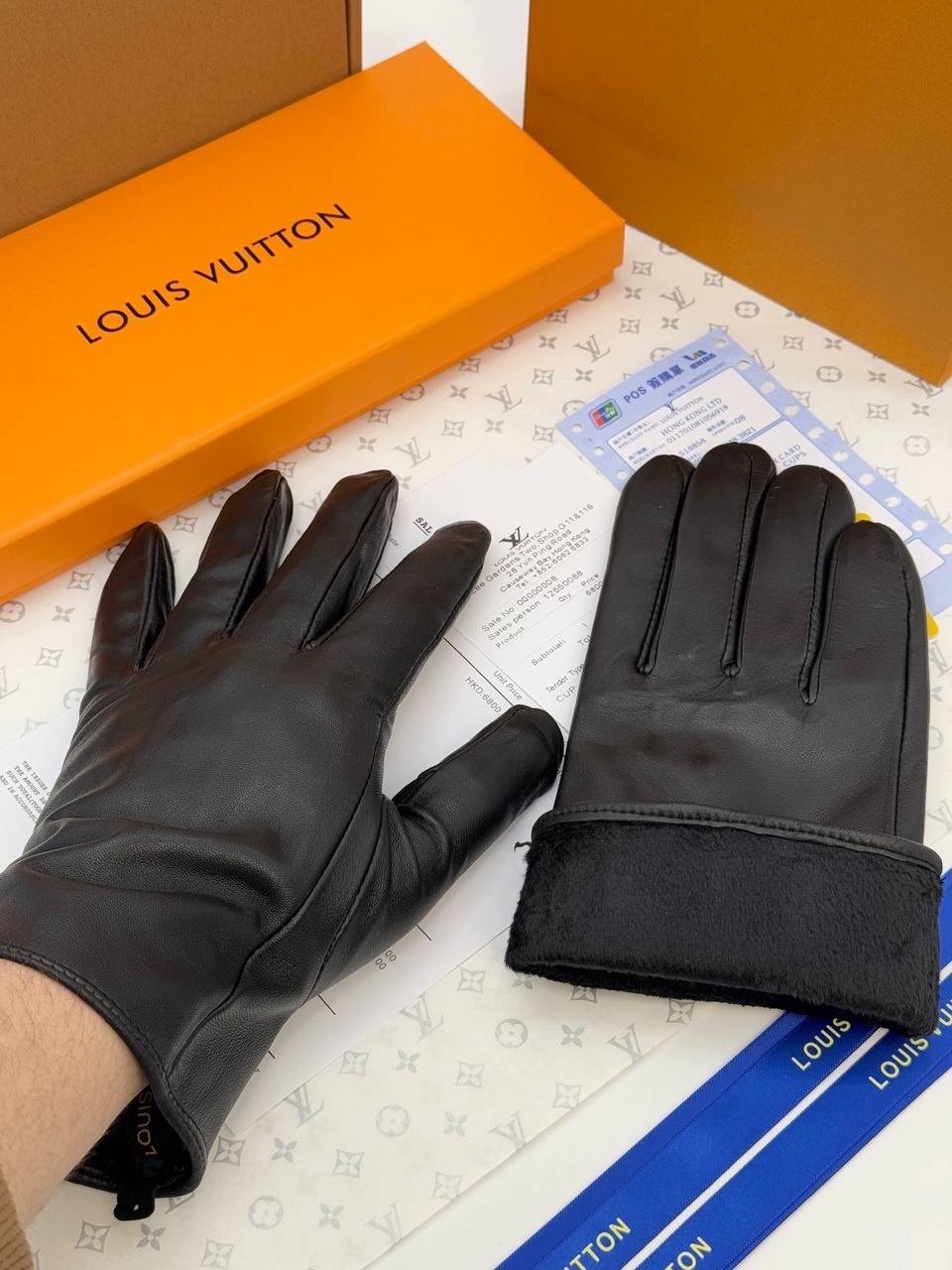 перчатки louis vuitton,louis vuitton gloves,перчатки модные,перчатки,термоперчатки louis vuitton