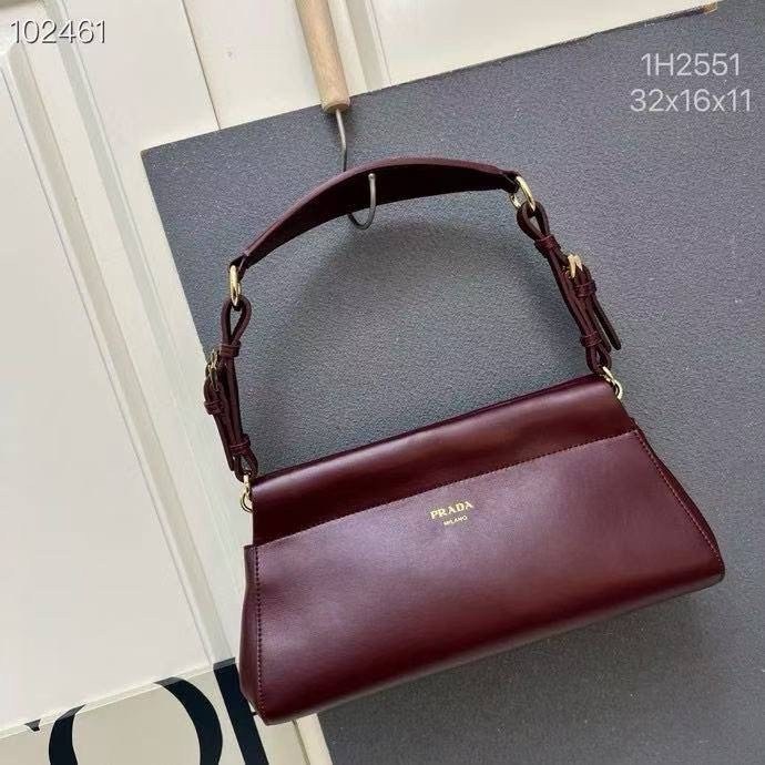 сумка prada,прада сумка,сумочка прада,prada сумка на плечо,сумки женская