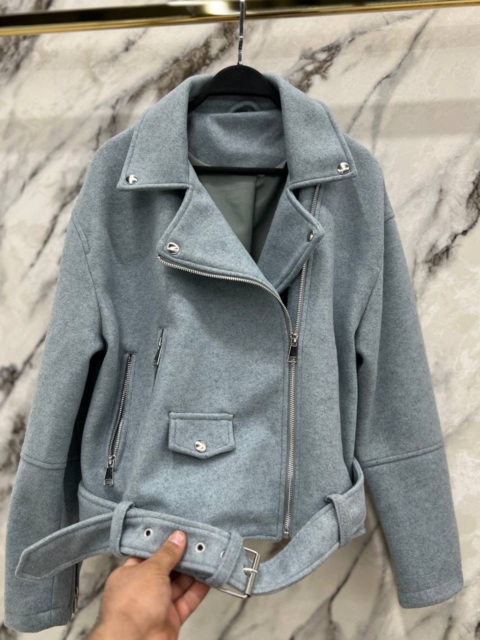 куртка косуха,стильная куртка косуха,серая косуха,пальто косуха,замшевая серая кожанка зара