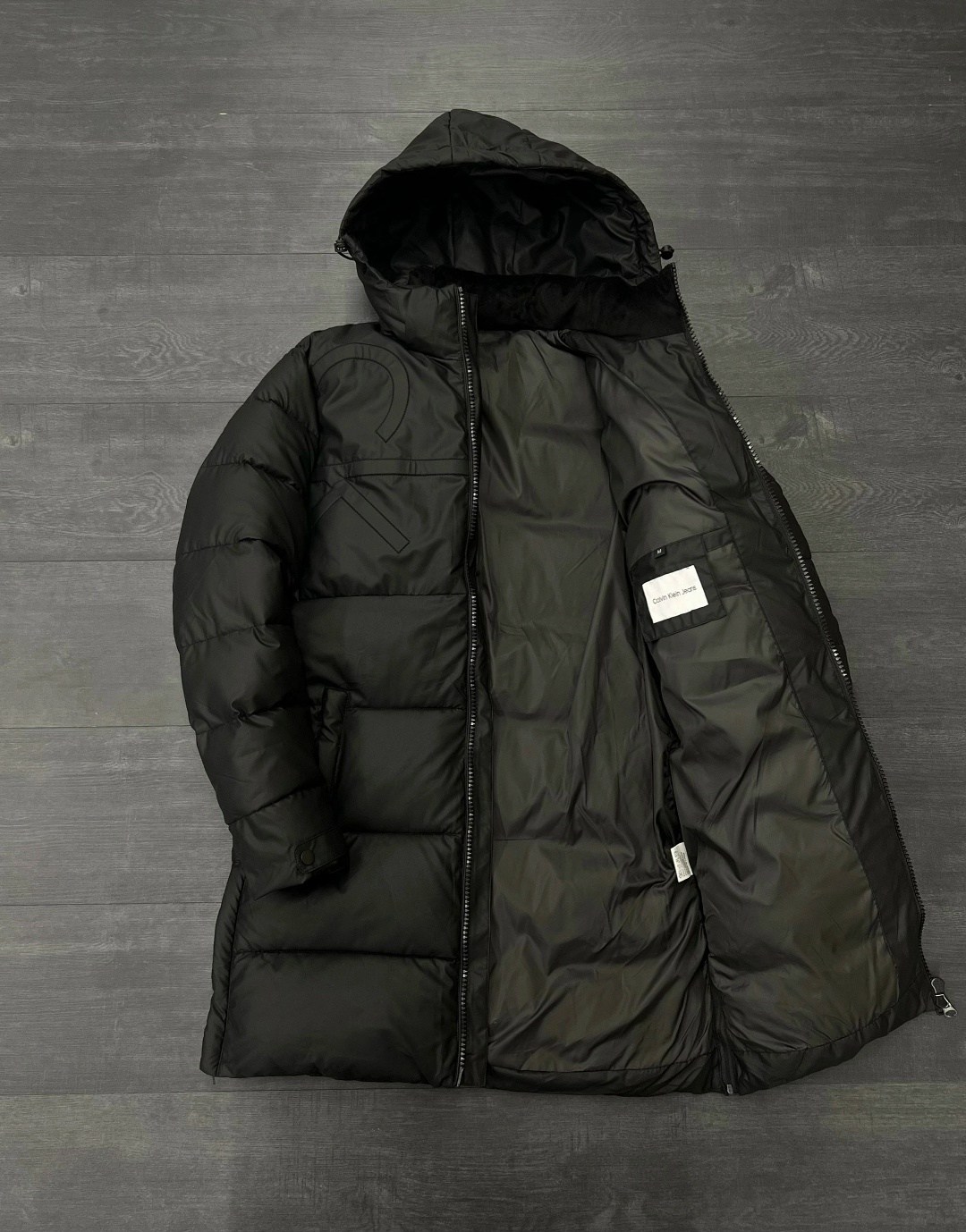 пуховик зимний мужской,мужские пуховики calvin klein,зимние мужские куртки,куртка зимняя calvin klein,пуховик мужской boss