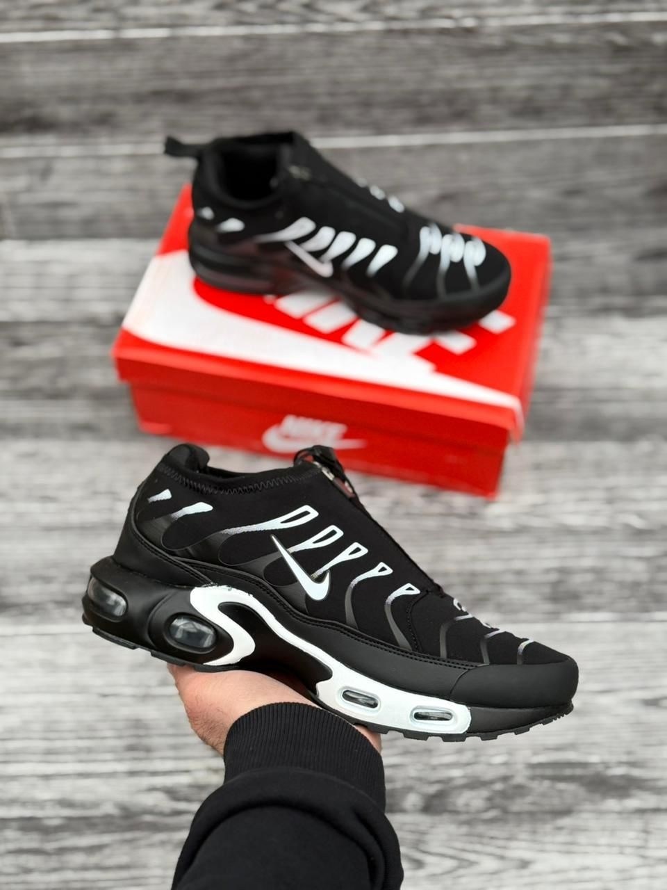 кроссовки мужские nike air max tn plus,nike air max tn plus triple black,nike tn air max plus,nike air max tn plus black,кроссовки nike air max tn plus