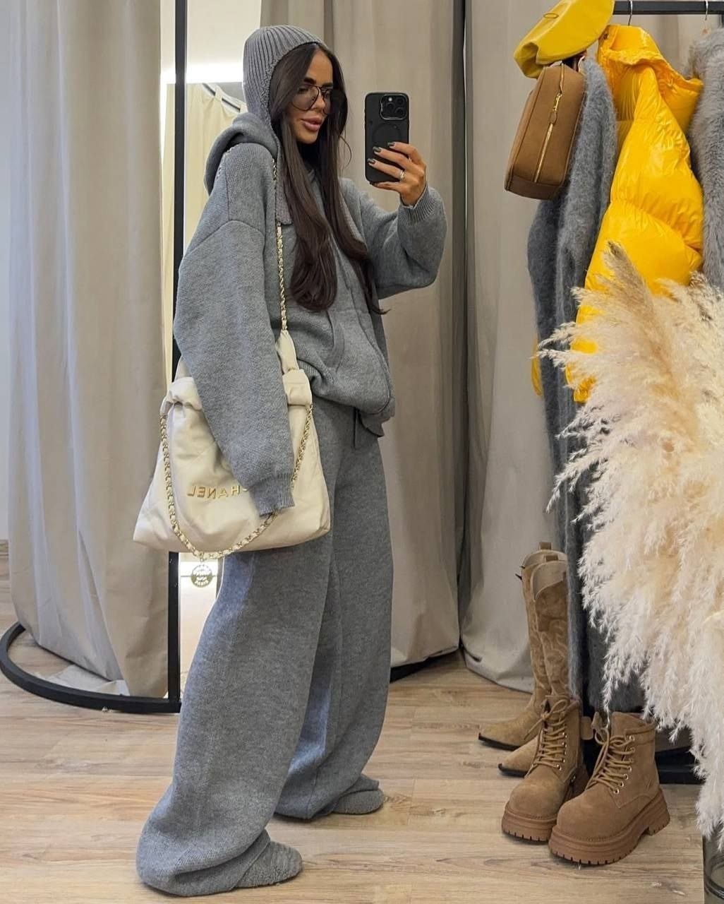 костюм белый,женский костюм спортивный на флисе,спортивные костюмы белые,спортивный костюм,женский костюм