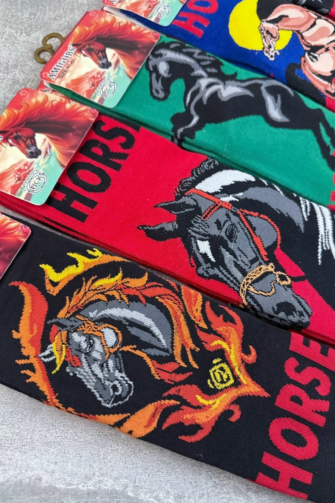 носки цветные,носки универсальные цветные символ 2026 года,носки универсальные,дизайнерские носки,носки мужские