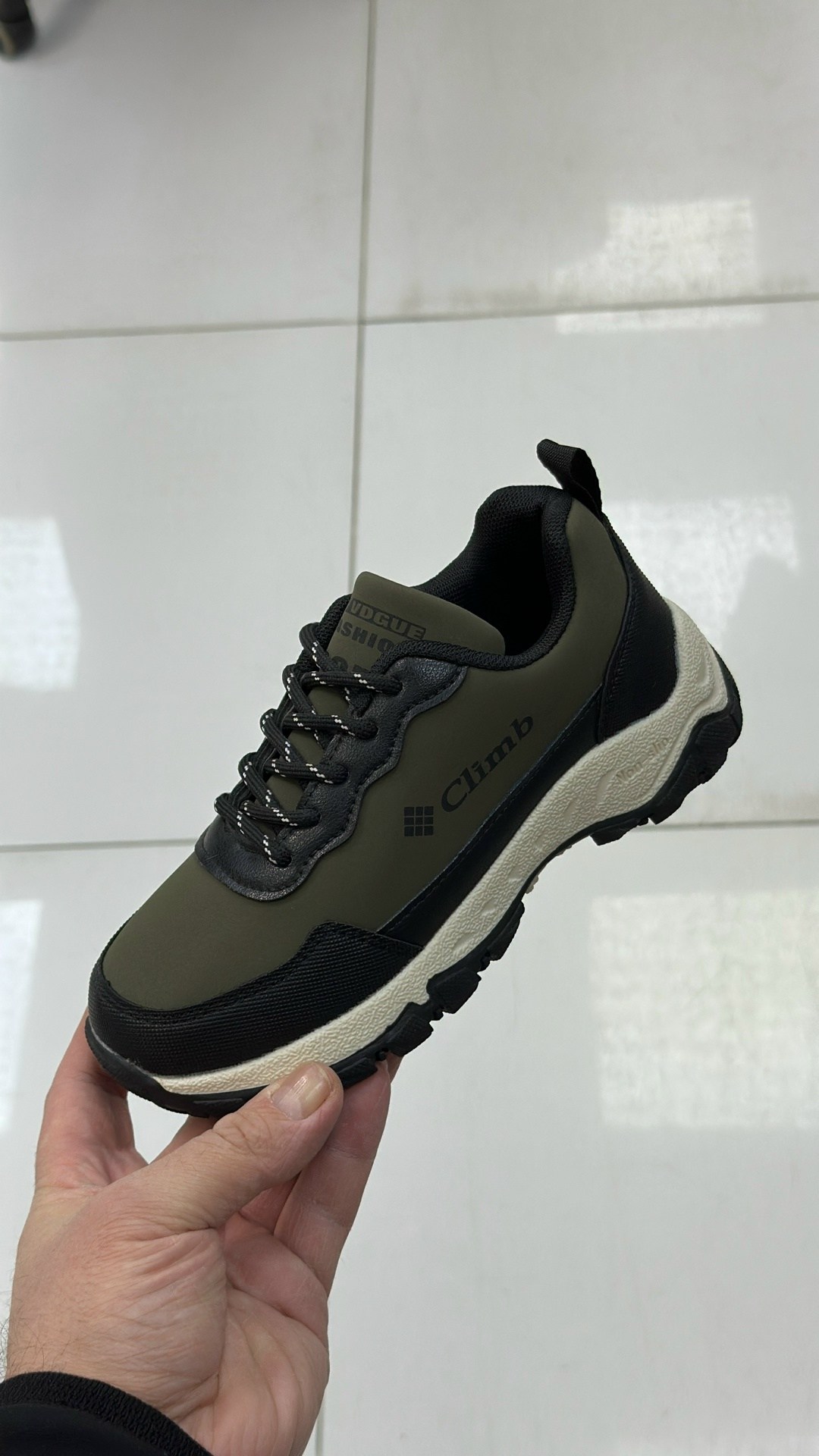 ,кроссовки adidas,кроссовки закрытые,мужские кроссовки,кроссовка