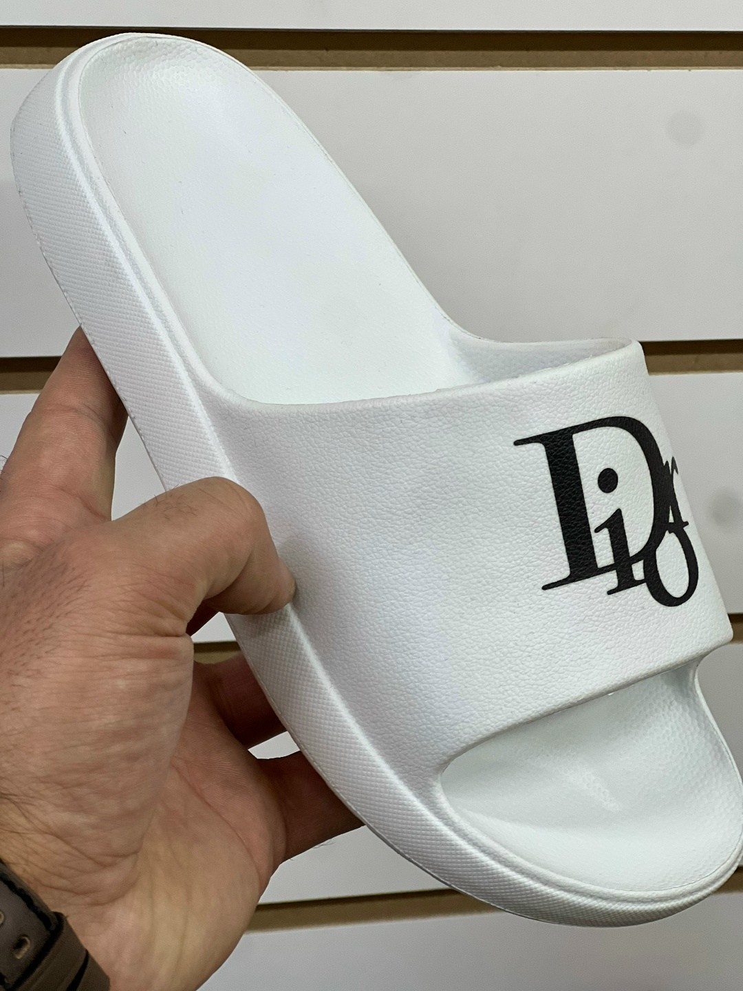 шлепанцы луи виттон белые,шлепанцы луи виттон,шлепанцы женские,,шлепки louis vuitton белые