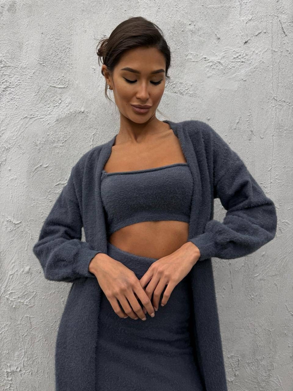 трикотажные костюмы,бежевый костюм,костюм с юбкой,вязаные костюмы,кардиган бежевый