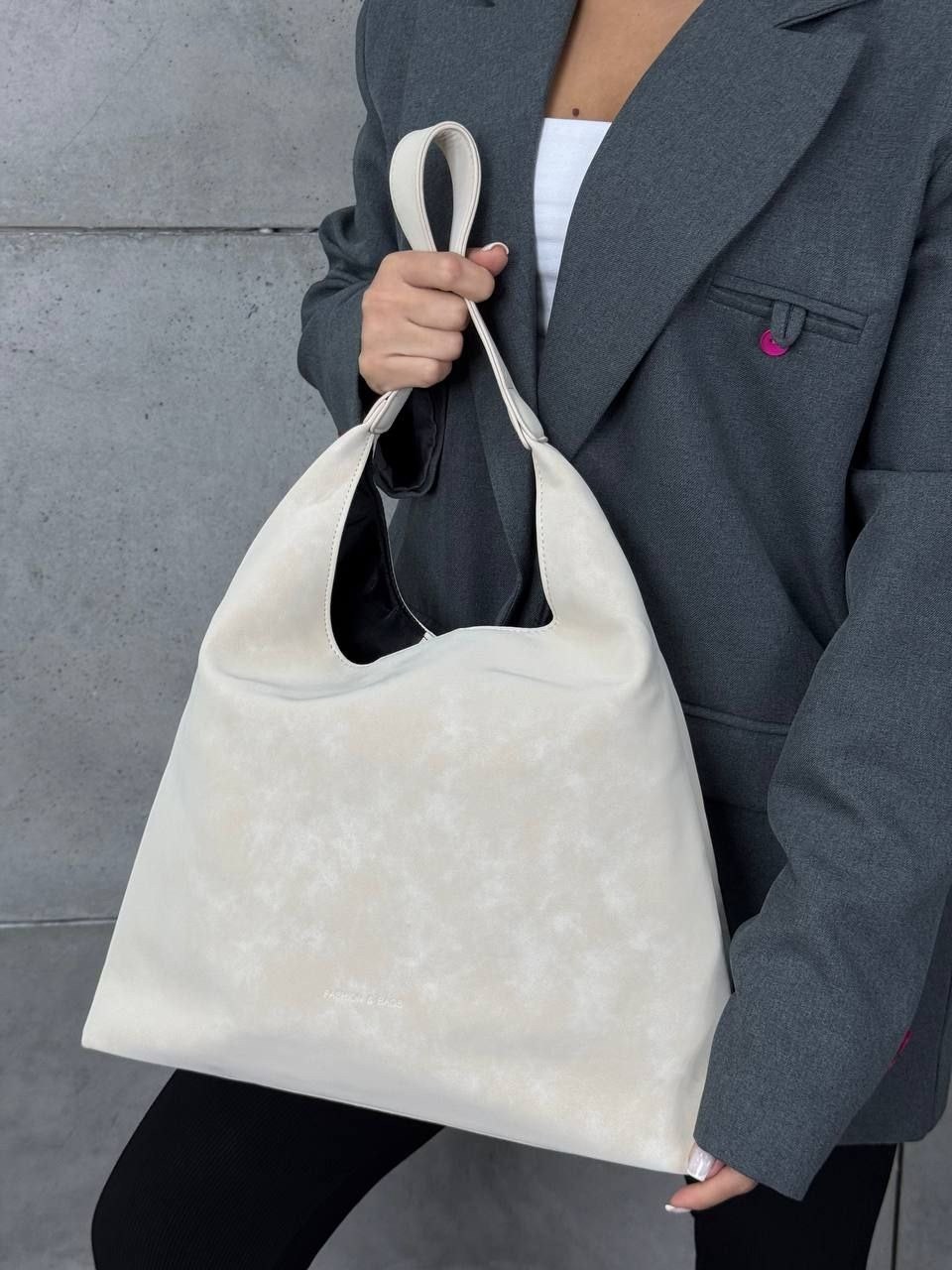 сумка замшевая большая шоппер а4 leyra,сумка замшевая,большая сумка шоппер из натуральной замши черный,шоппер натуральная кожа сумка большая кожаная на плечо reversal,женская сумка шоппер на плечо из