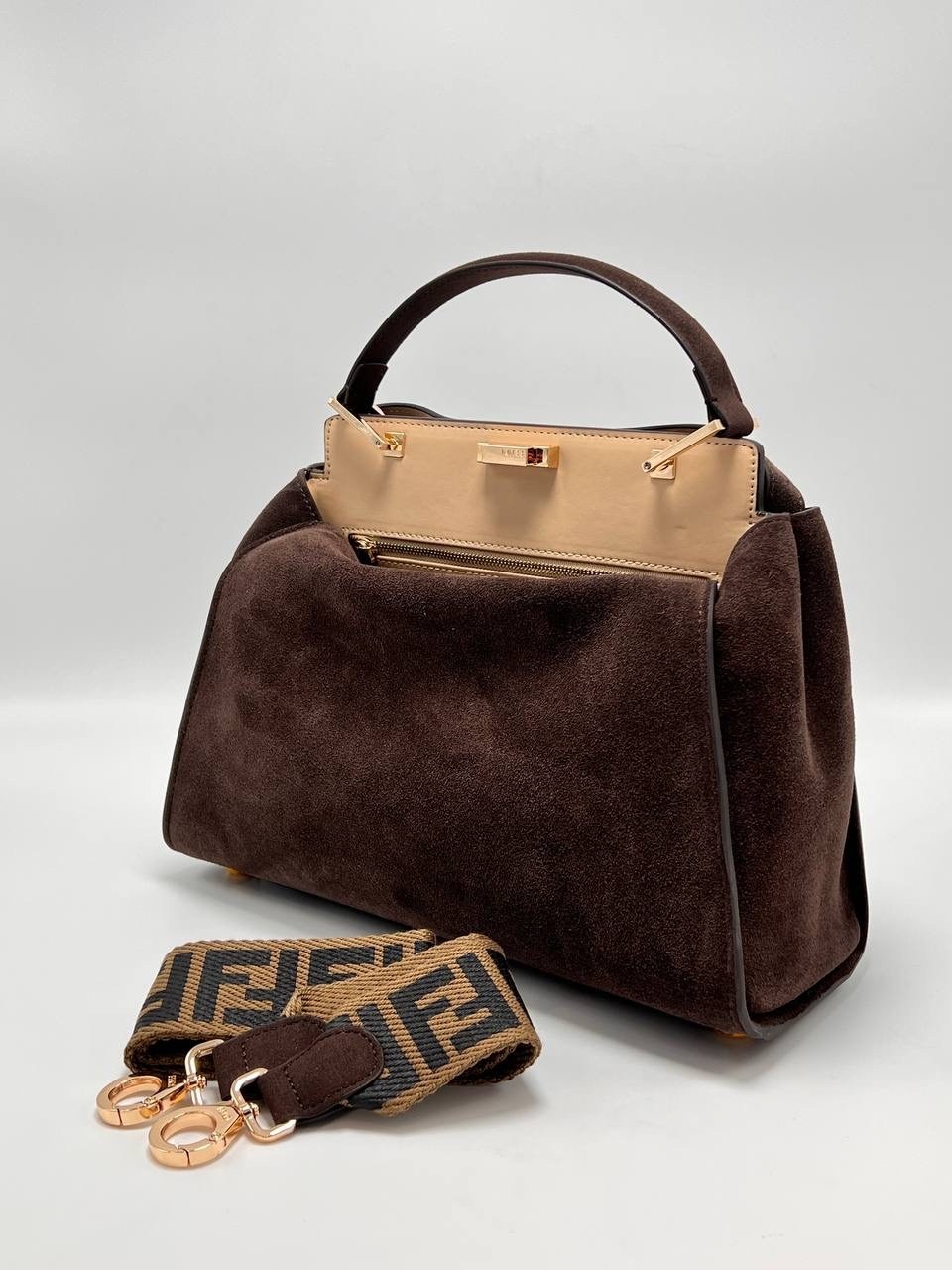 сумка fendi фенди хит продаж новинка замша,fendi сумка,фенди сумка замшевая,fendi коричневая замшевая сумка с короткими ручками для женщин,сумка замшевая