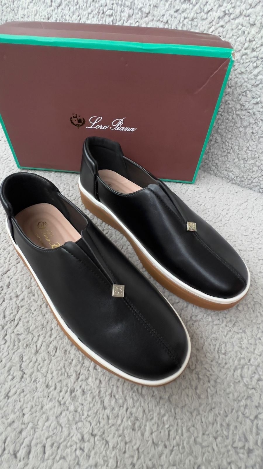 ,бежевые слипоны,коричневые слипоны женские,бежевые кроссовки,кожаные слипоны