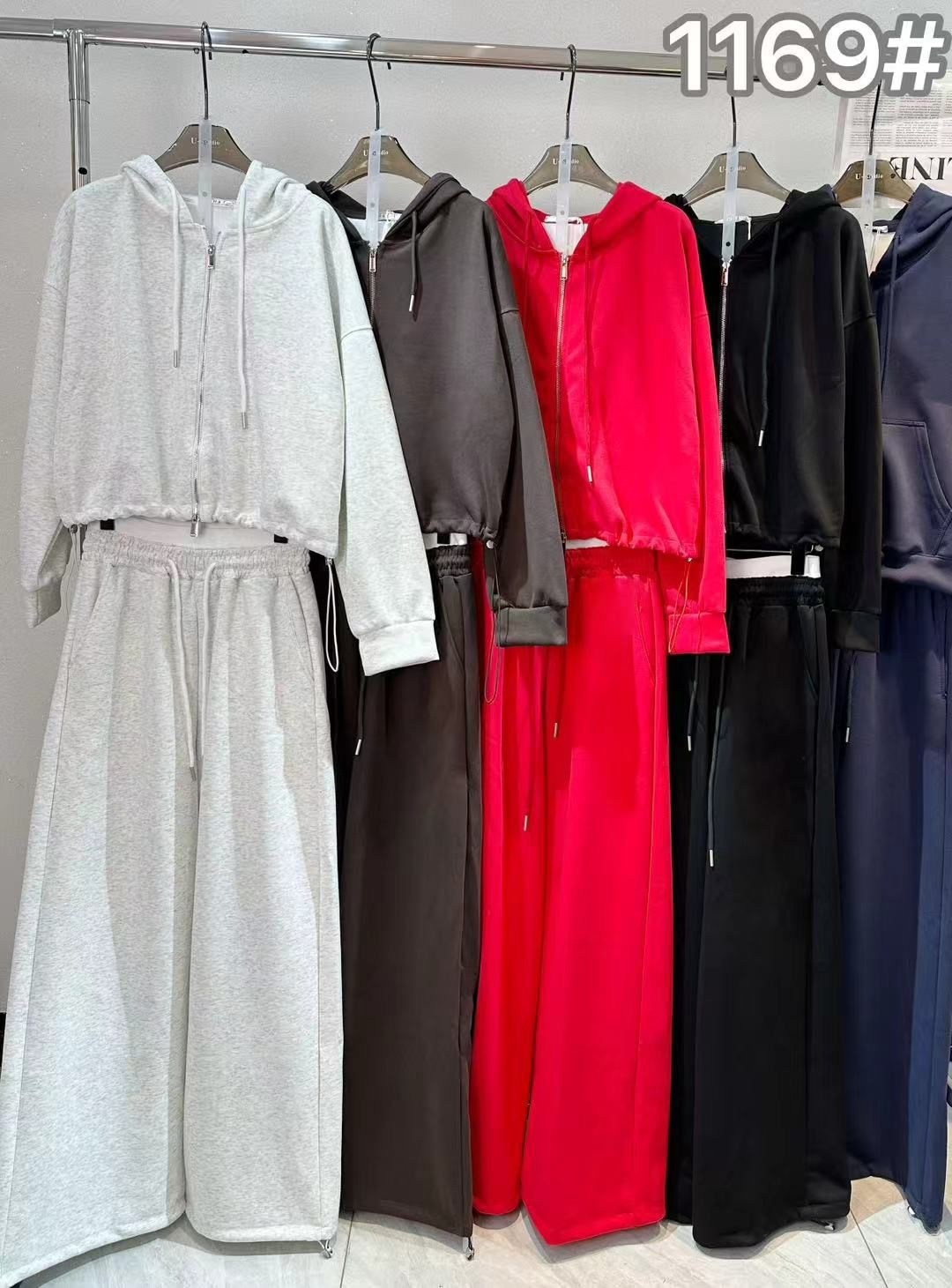 женский костюм двойка,костюм спортивный модный,стильные костюмы,костюм спортивный,костюм двойка