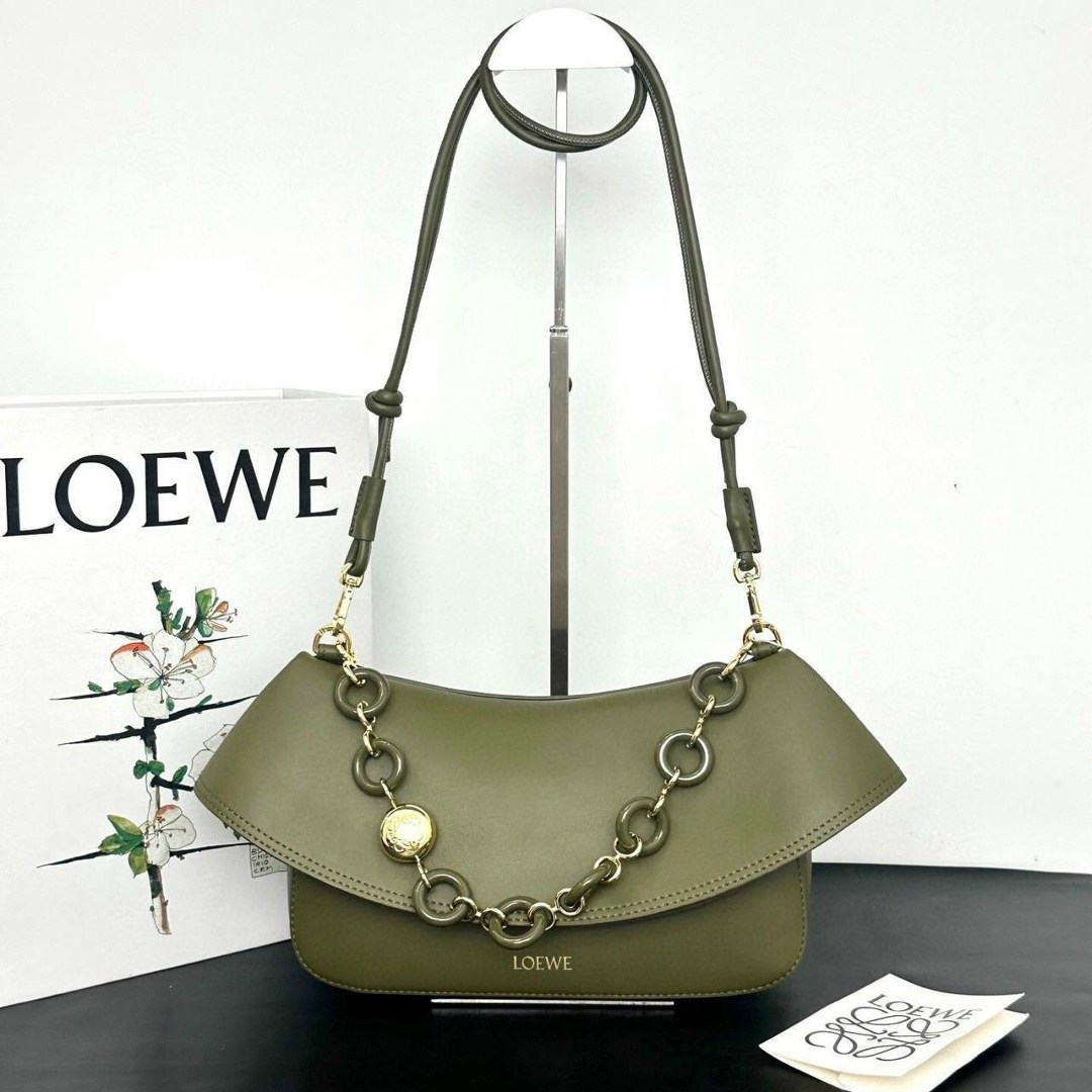 сумка женская loewe цепь комбинированная loewe 506104765,сумка,loewe сумка,сумка женская,женская сумочка