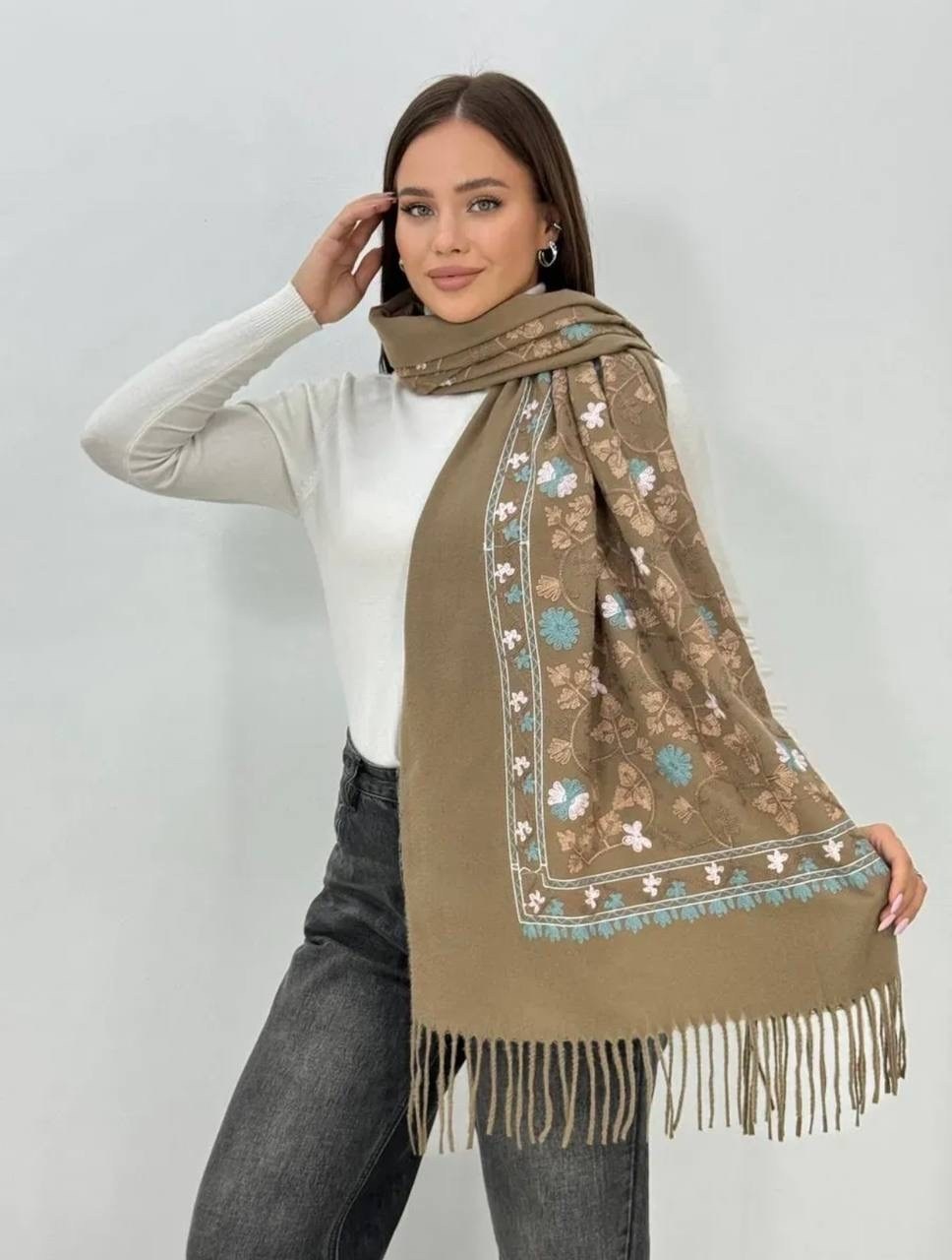 палантин кашемир шарф теплый,шарф палантин кашемир вышитые цветочные детали,палантин для женщин,палантин женские,кашемировый шарф-палантин с узорчатой вышивкой для женщин