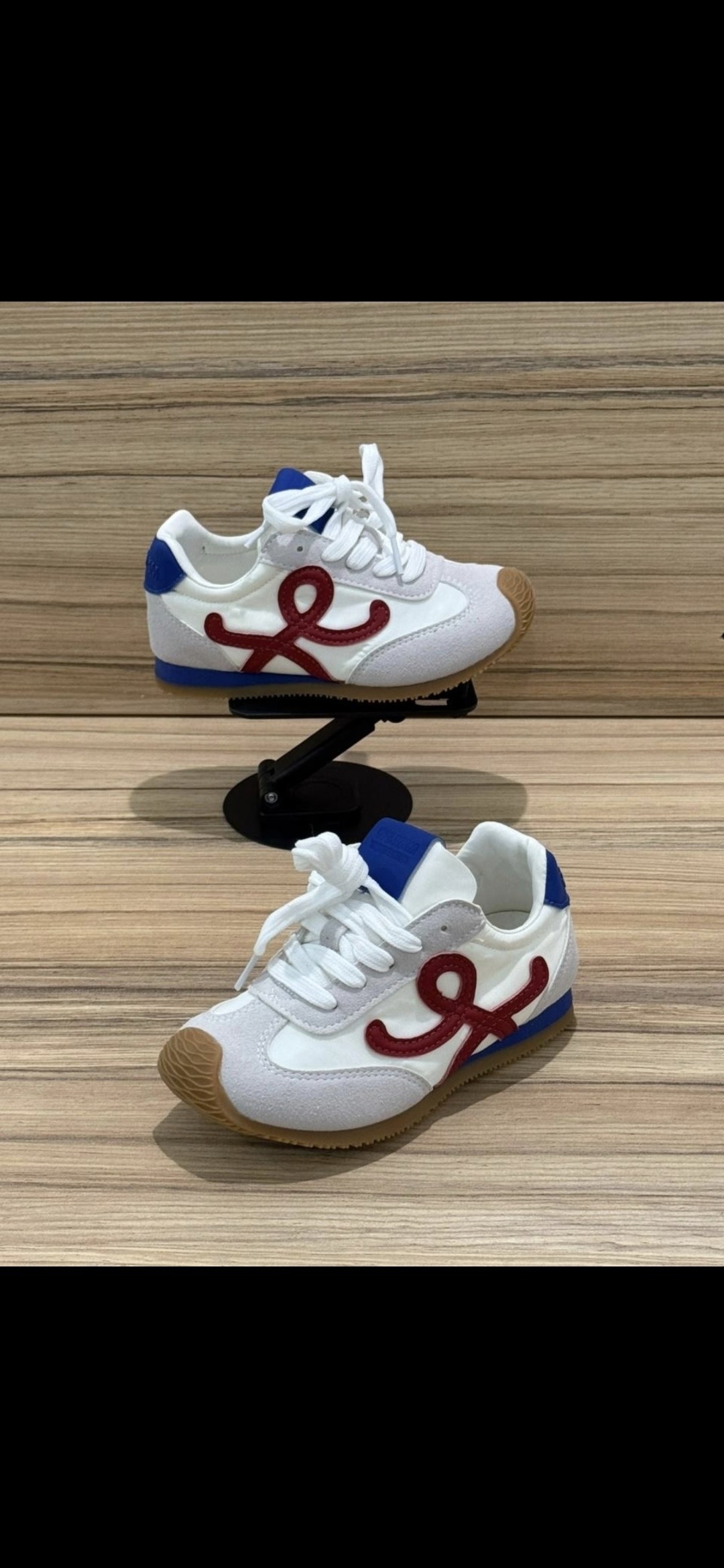 кроссовки,кроссовки loewe,кроссовки женскиe,спортивная ,низкие кроссовки