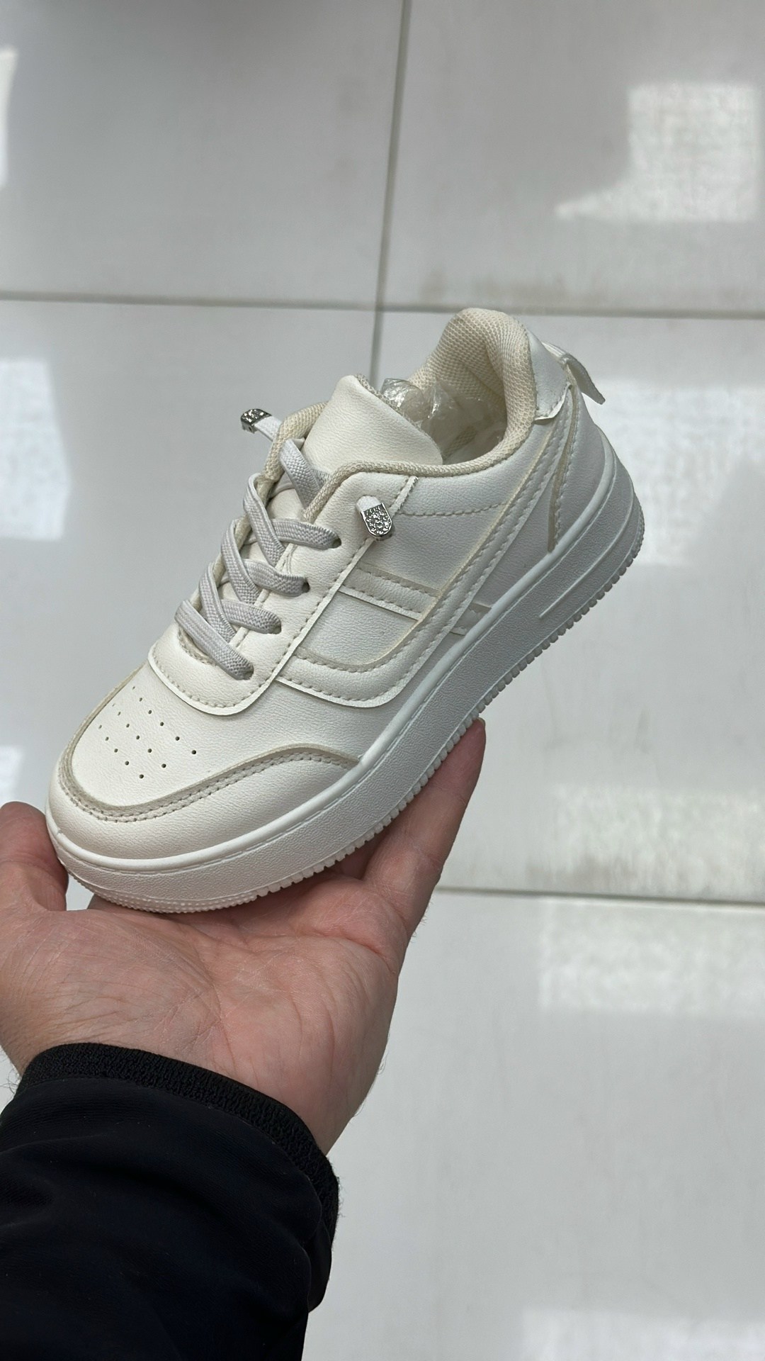 ,кроссовки женские, женская,кроссовки,кроссовки белые