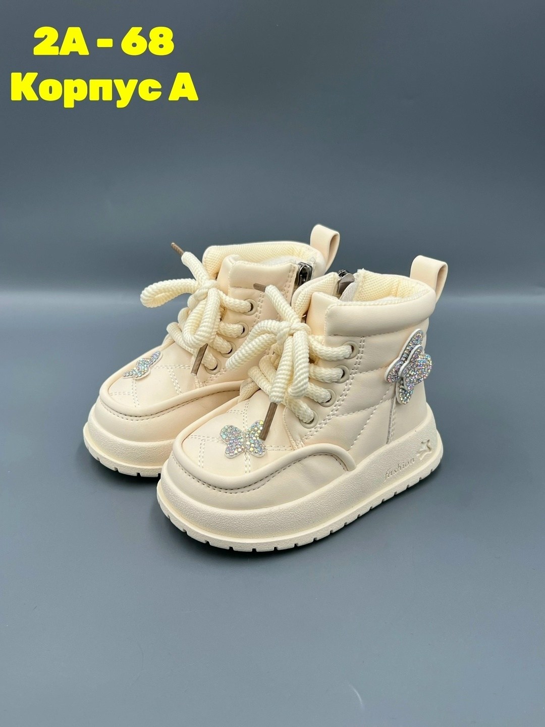 детские ботиночки,,детские ботинки, детская,ботинки осенние детские