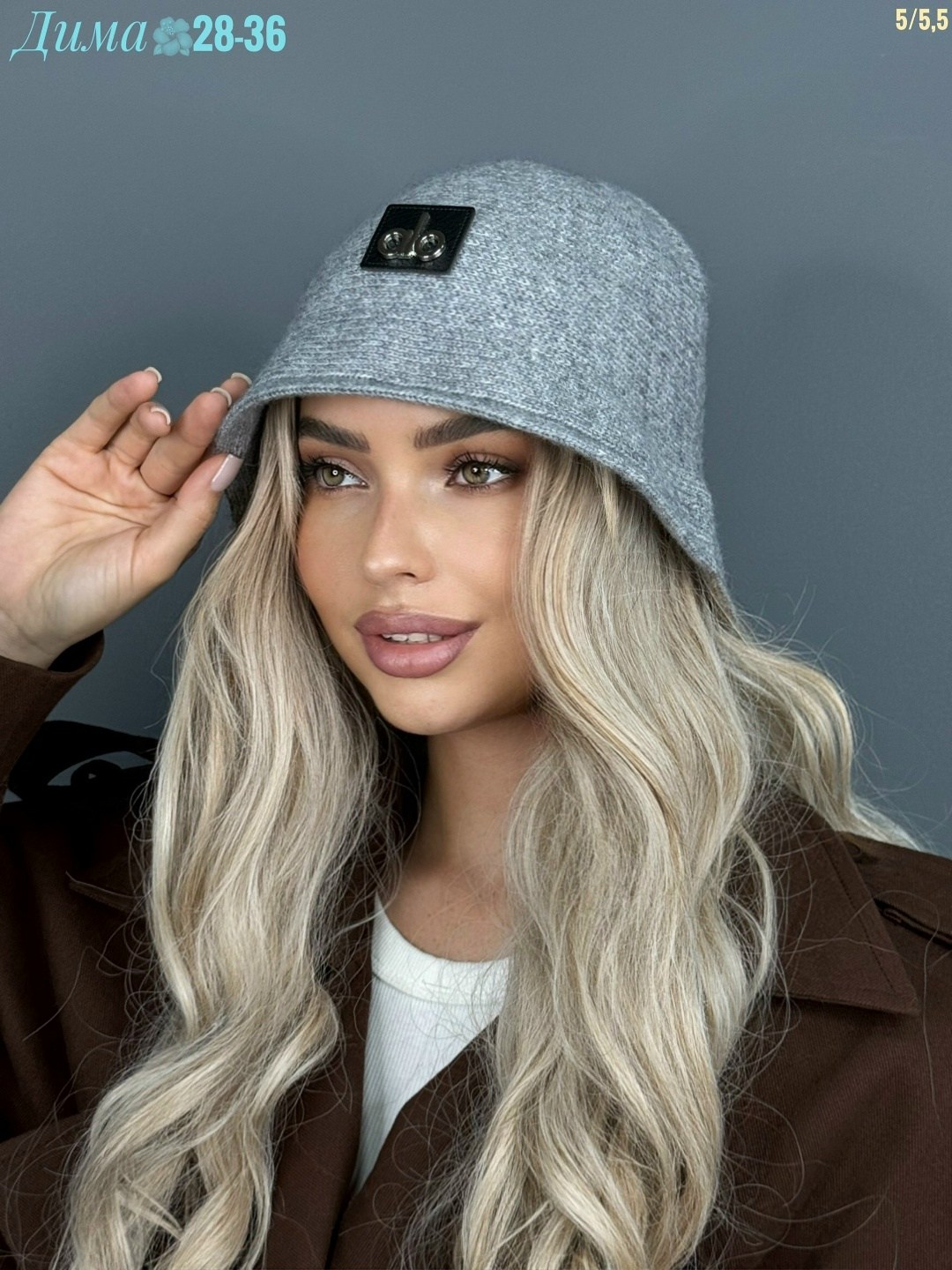 пальто шерстяная,вязаная шляпа,головной убор,женские головные уборы