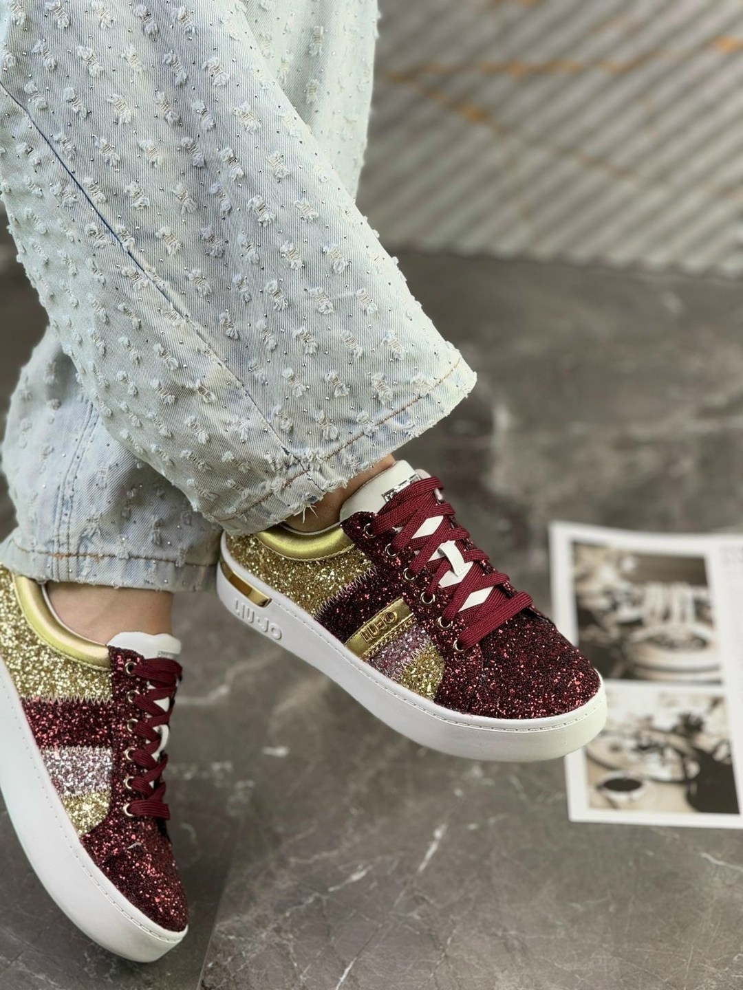 ,женские кроссовки, женская,кеды с пайетками,кеды луи витон женские