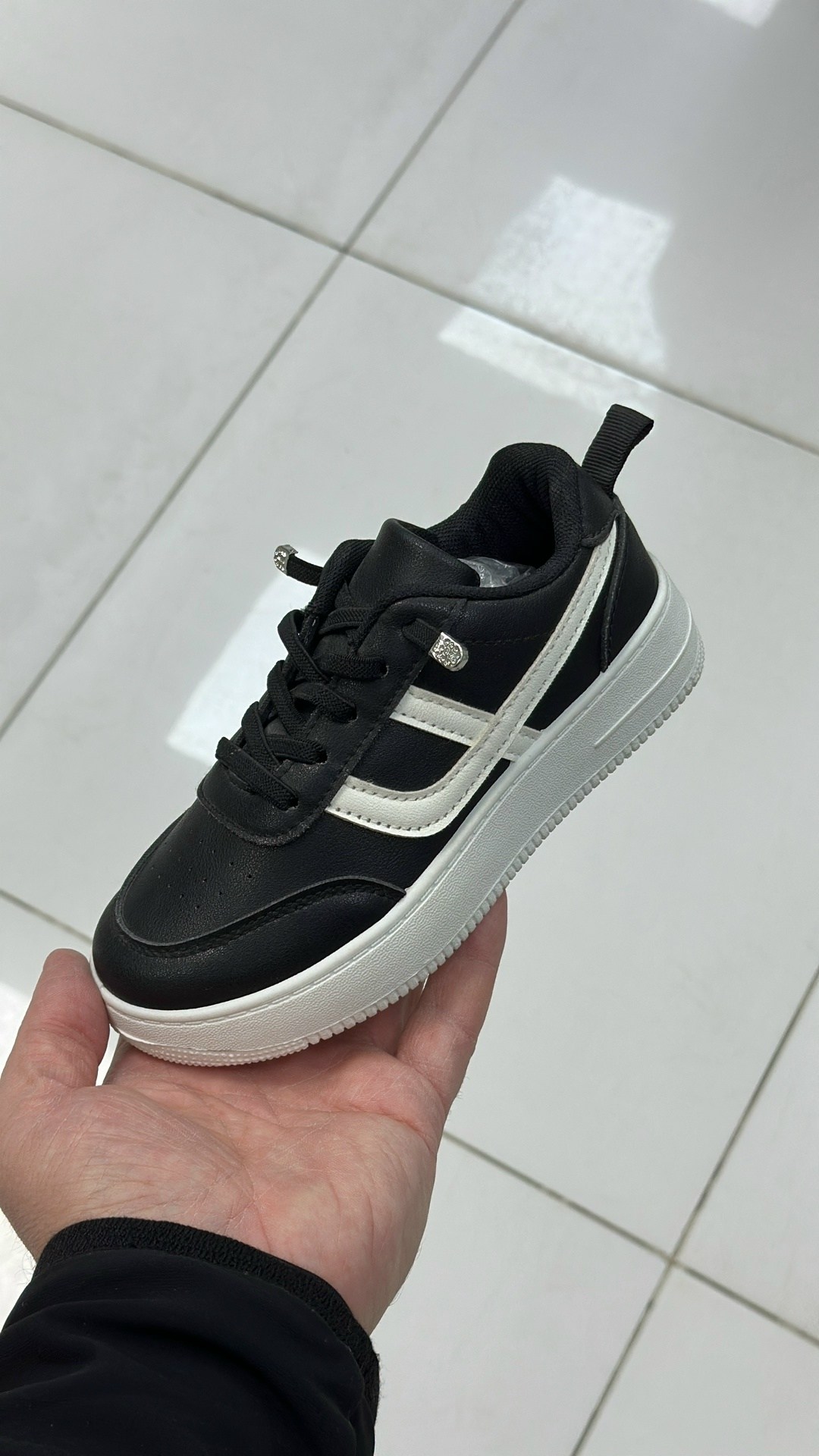 ,кроссовки женские, женская,кроссовки,кроссовки белые