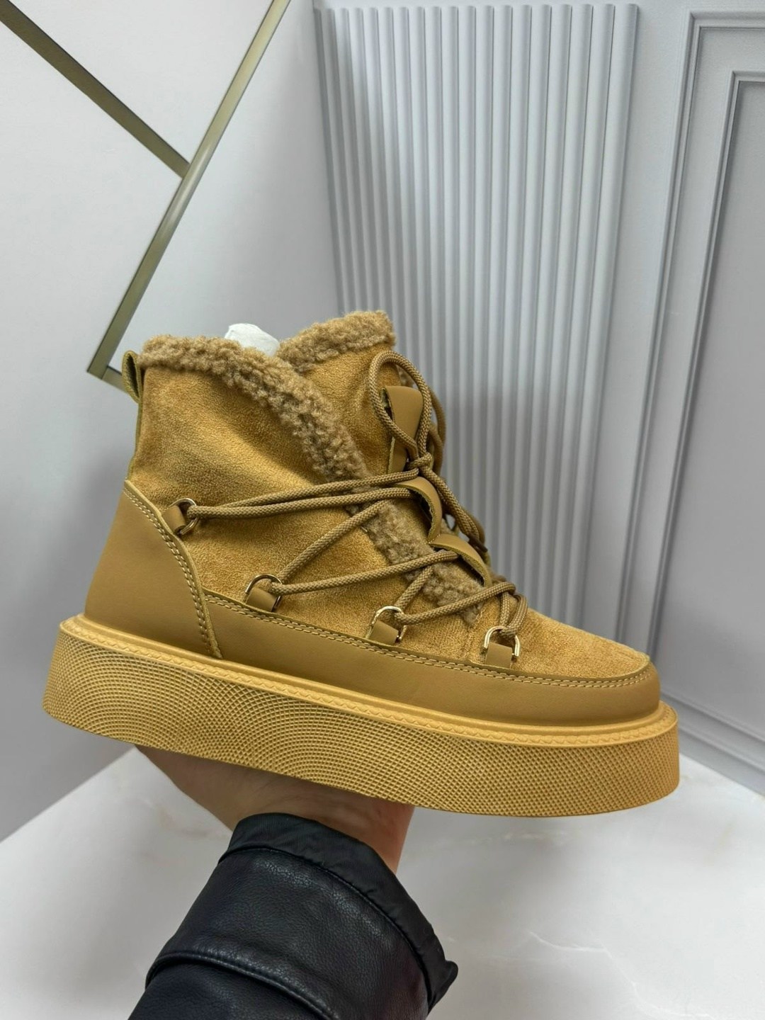 ,женские зимние ботинки,ботинки замш,угги, женская