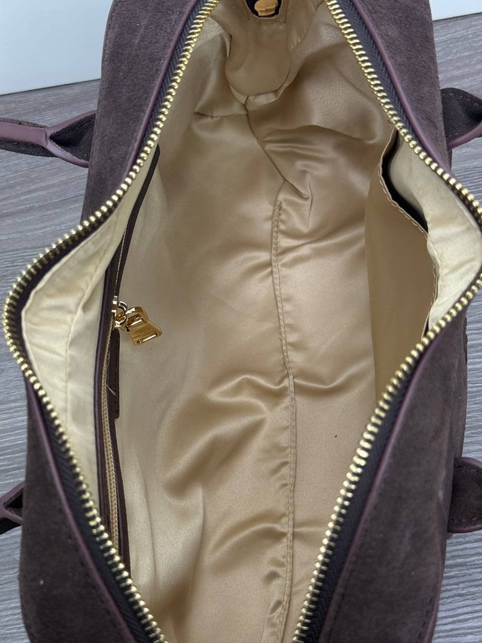 сумка замшевая,сумка,сумка женская,сумка из натуральной замши,сумка замшевая миу миу