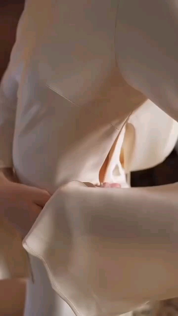 блузка элегантная,женская элегантная блузка,блузка стильная,блузки,атласное платье