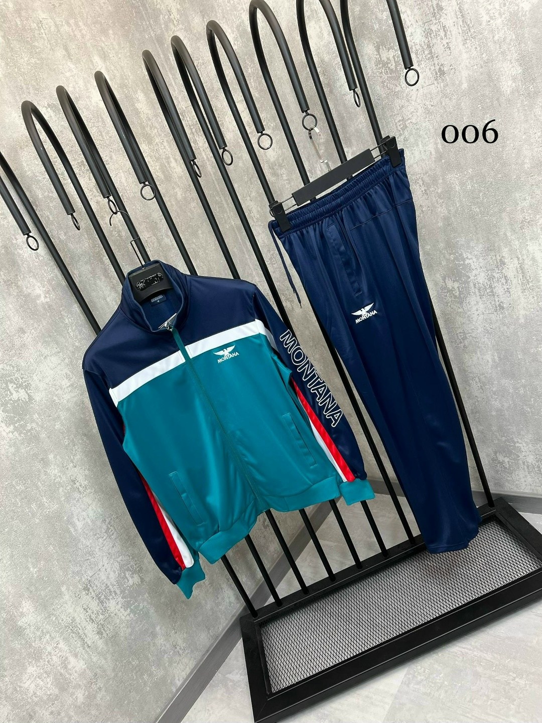 спортивные костюмы адидас,спортивный костюм монтана,спортивный костюм adidas,спортивный костюм adidas originals,спортивный костюм