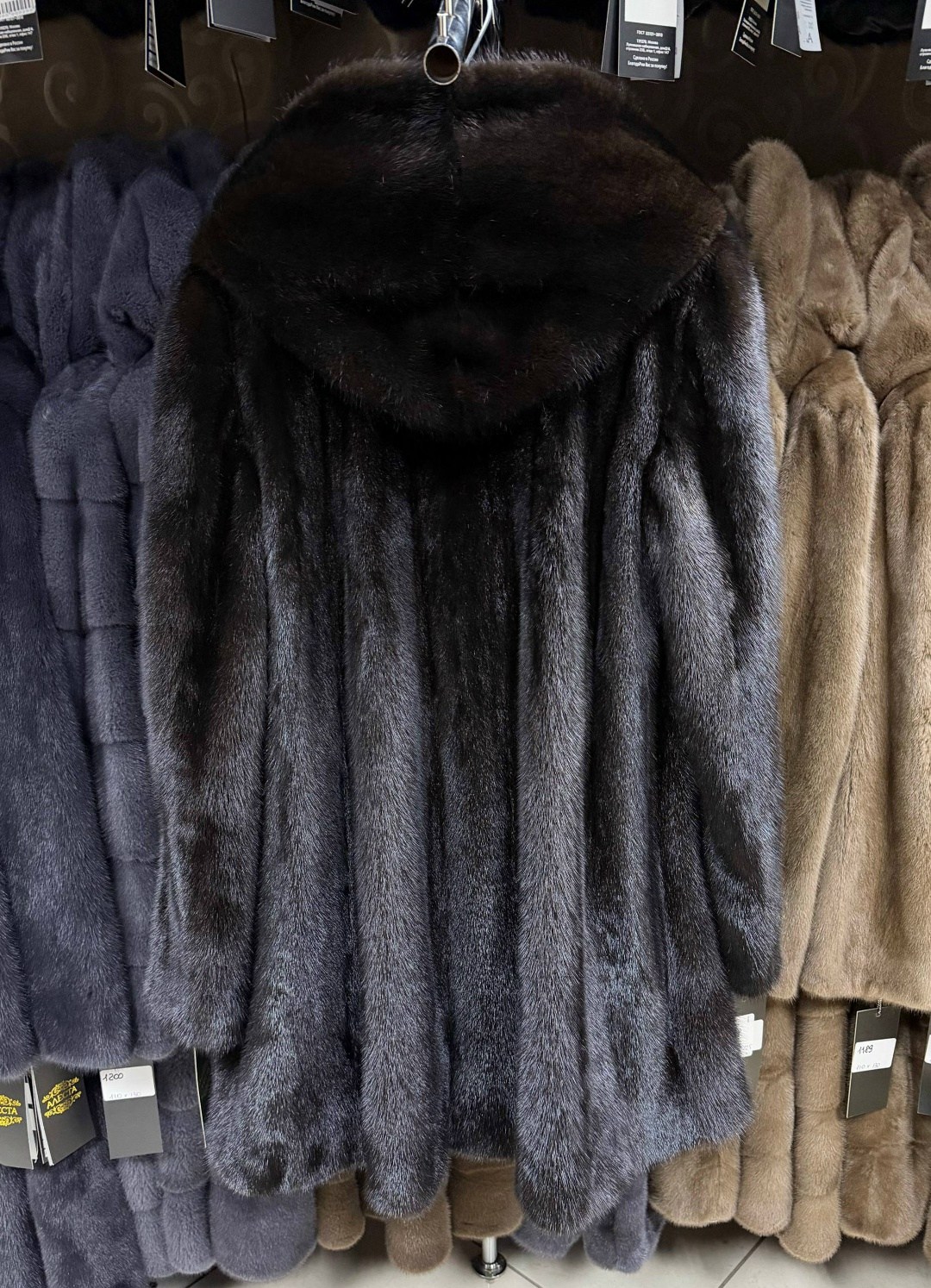норковая шуба,шуба норковая классика,норковая шуба с капюшоном,шуба норковая классика 42-48р-р,шуба