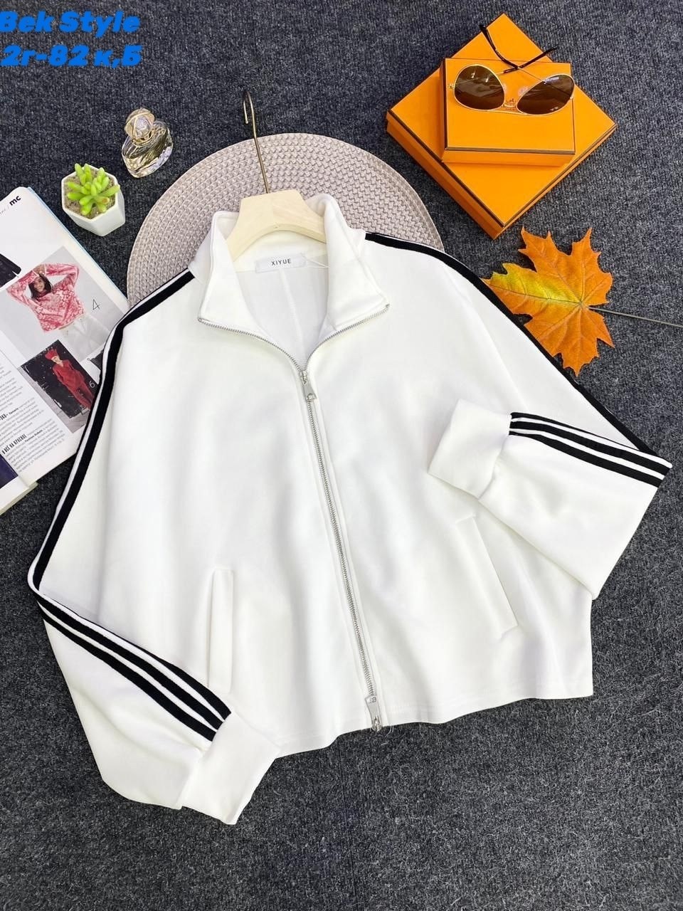 женская кофта,повседневная куртка,стильный бомбер,куртка женская,куртка бомбер