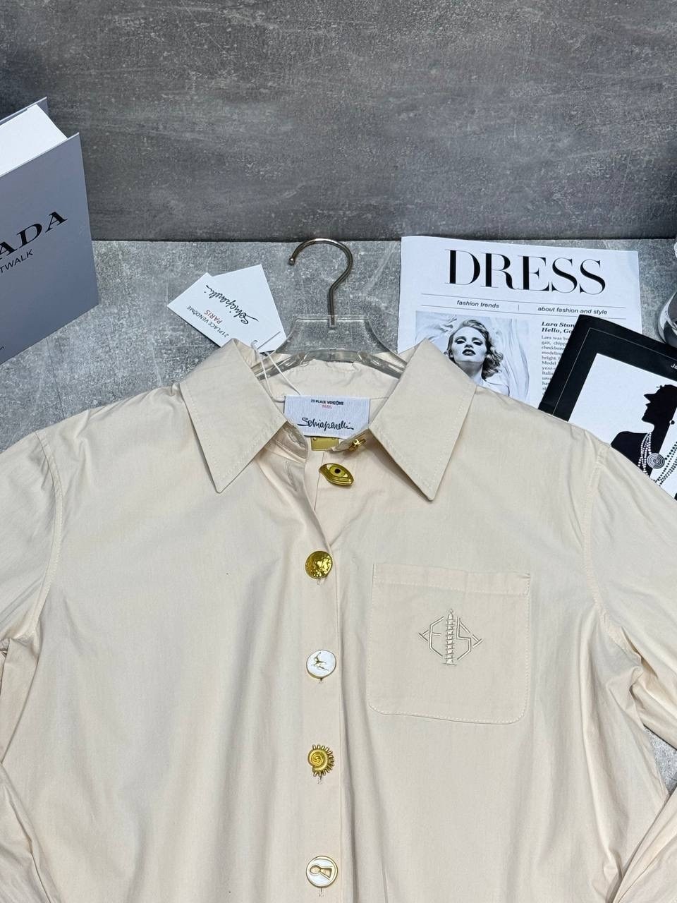 рубашка brunello cucinelli,женская рубашка,элегантная рубашка,бежевая рубашка,стильная рубашка