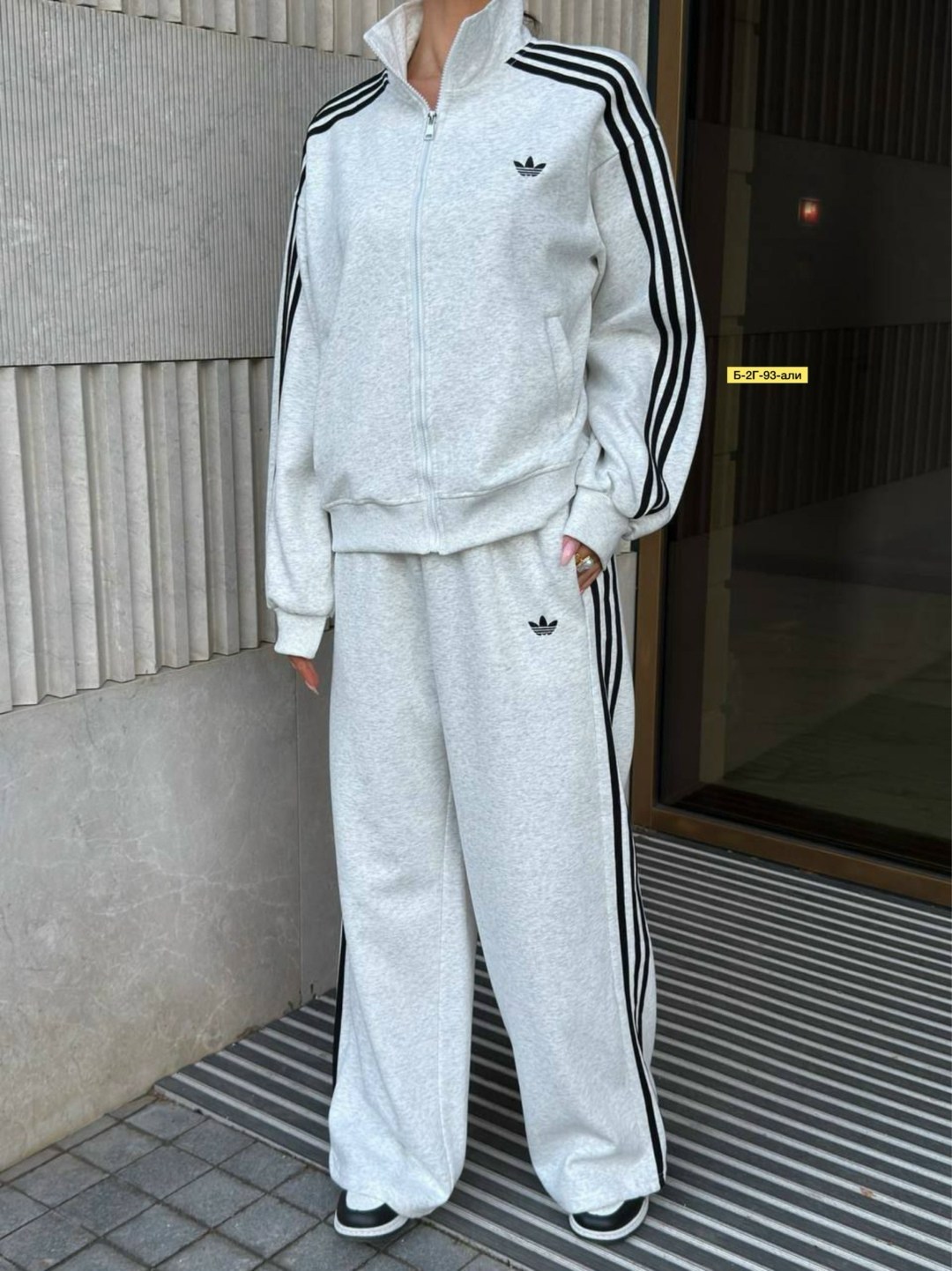 костюм спортивный,спортивный костюм женский,женский костюм,спортивные костюмы для женщин,костюм спортивные женские костюмы