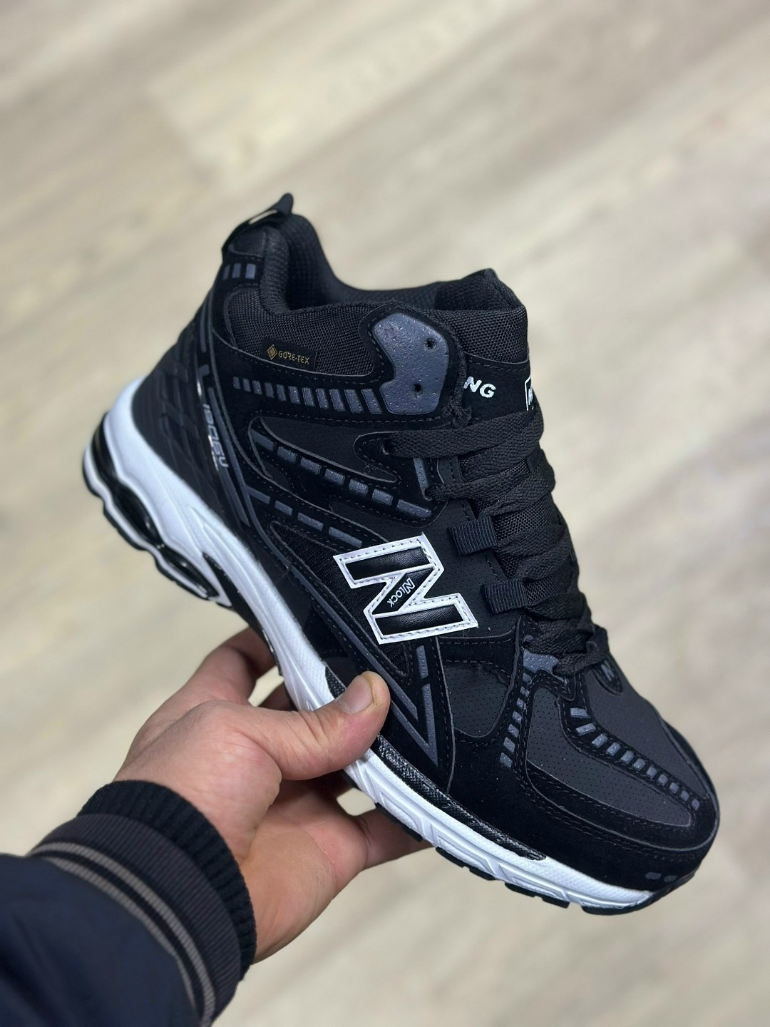 зимние кроссовки new balance 740 mid,кроссовки зимние salomon,кроссовки мужские new balance,зимние кроссовки new balance,кроссовки new balance 1906