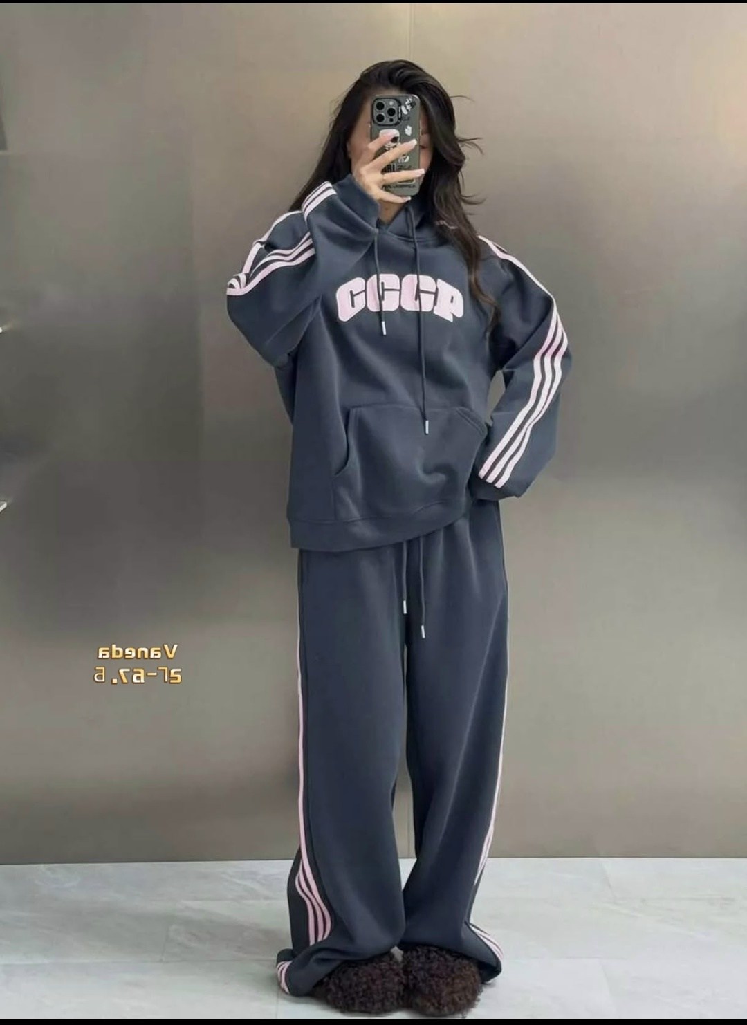 женский спортивный костюм adidas,костюм спортивный женский,спортивный костюм,костюм женский,адидас костюм женский